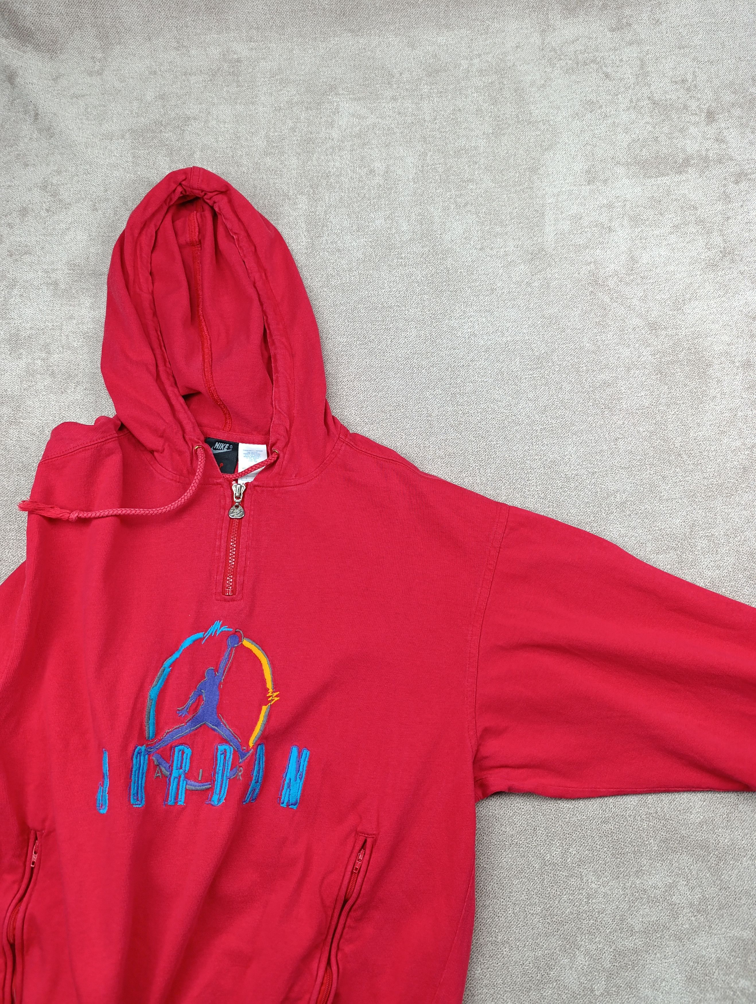 Jordan Brand VINTAGE NIKE JORDAN HOODIE MENS EMBROIDERED HOODED RARE 90S Size US S / EU 44-46 / 1 - 9 Thumbnail