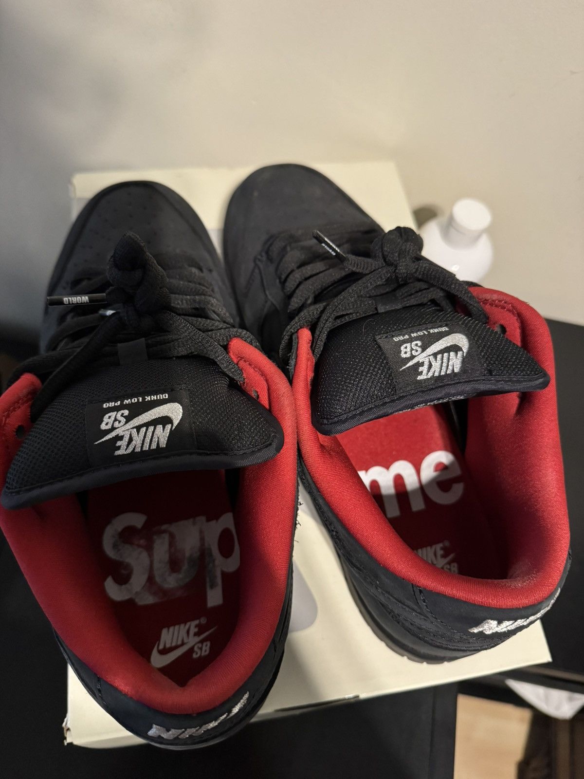 Nike × Supreme Nike X supreme sb dunks Size US 10 / EU 43 - 4 Thumbnail