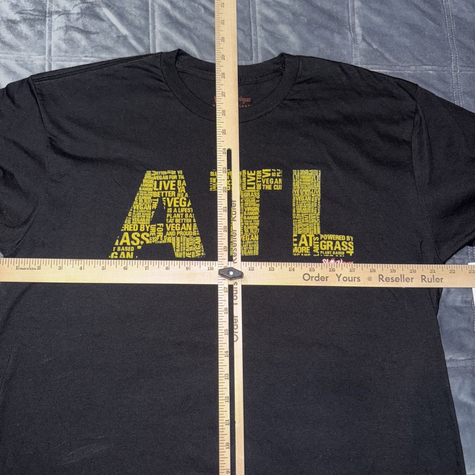 Other Slutty Vegan Atlanta Black Tee Sz L ATL wear pants slut NWT Size US L / EU 52-54 / 3 - 5 Thumbnail
