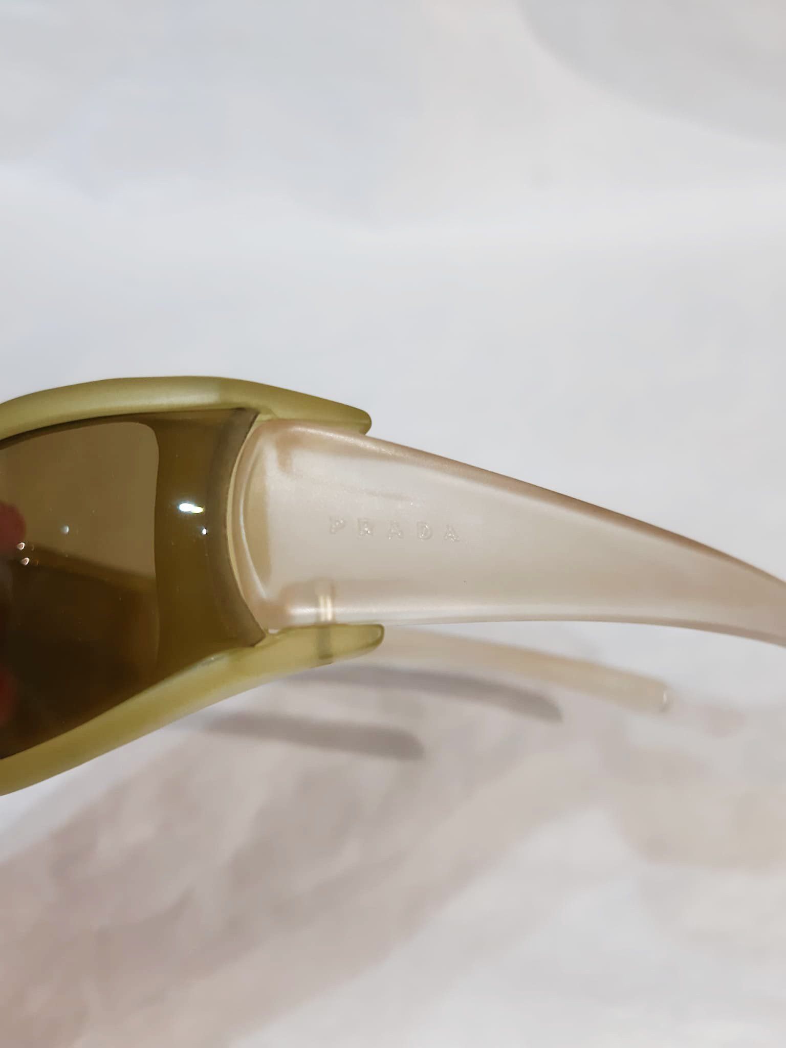 Prada Prada SS 2000 Transparent Yellow Neon Sunglasses Size ONE SIZE - 5 Thumbnail