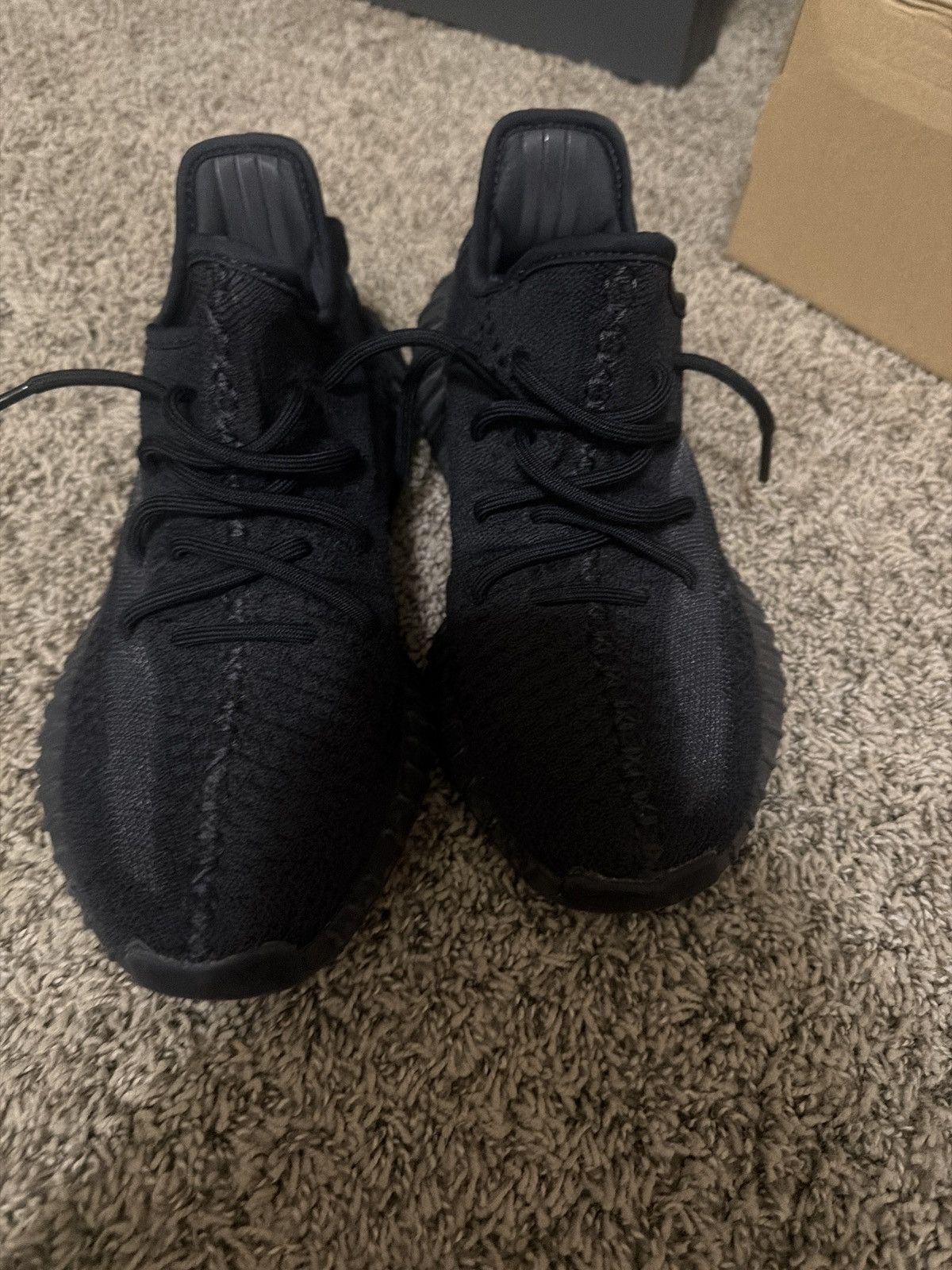 Yeezy Yeezy 350 onyx Size US 7.5 / EU 40-41 - 1 Thumbnail
