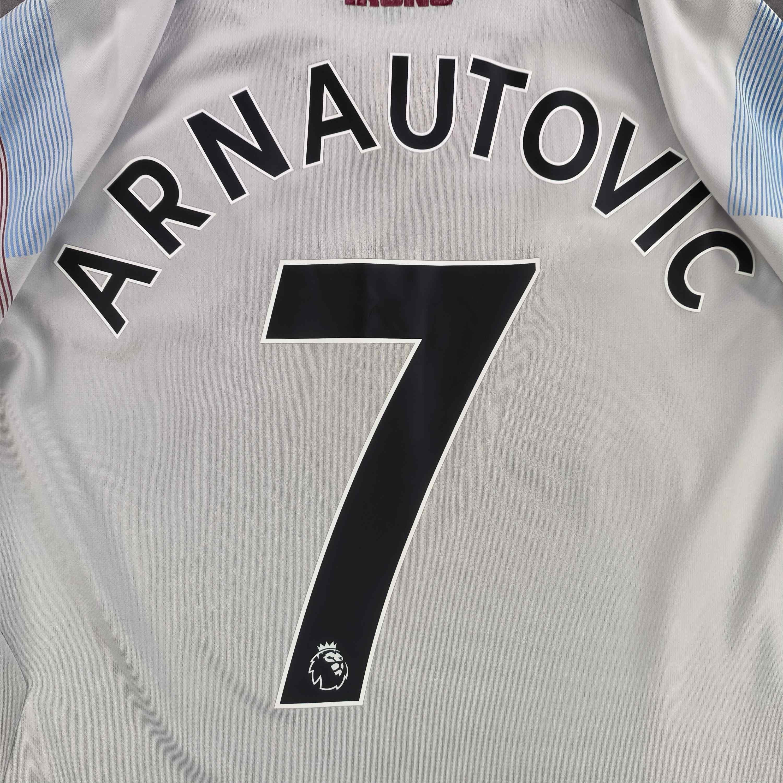 Umbro West Ham United 18-19 third Arnautovic football jersey sz S Size US S / EU 44-46 / 1 - 8 Thumbnail