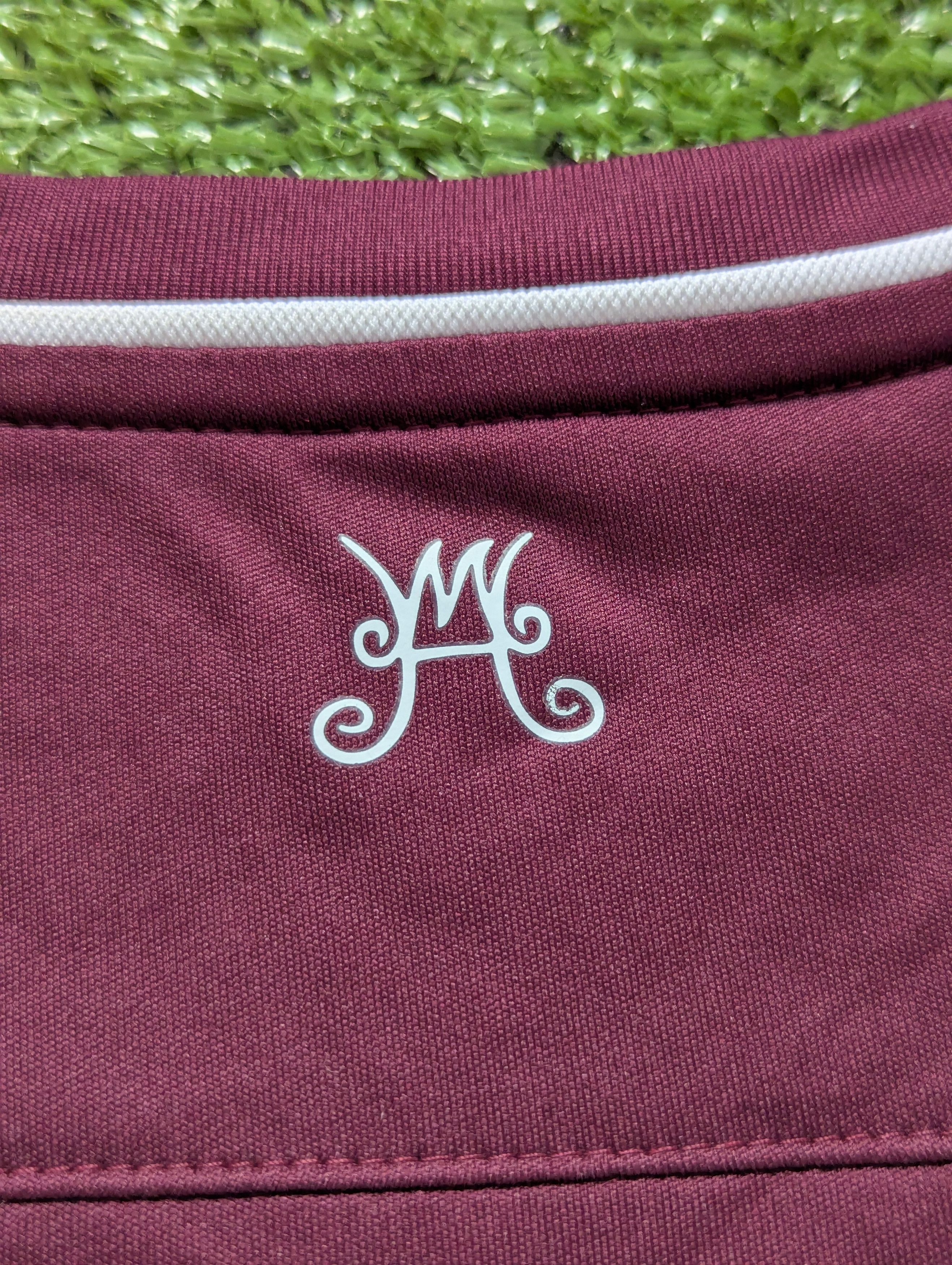 Umbro HEART OF MIDLOTHIAN 2018/2019 HOME FOOTBALL NAISMITH #14 Size US XL / EU 56 / 4 - 10 Thumbnail