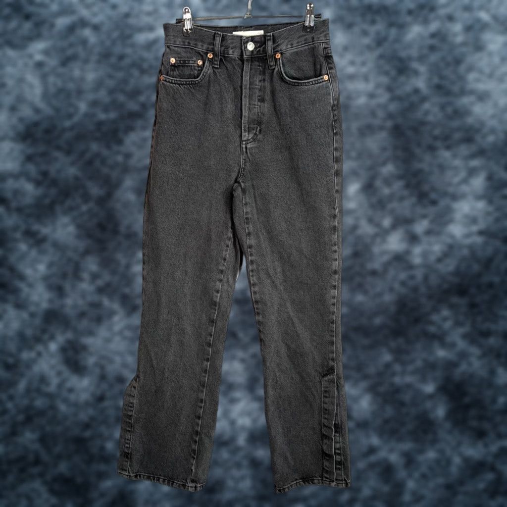 Topshop Topshop Womens Size 26 x 30 Black Denim Straight-Leg Jeans w/ Ankle Slit Size 26" / US 2 / IT 38 - 1 Thumbnail