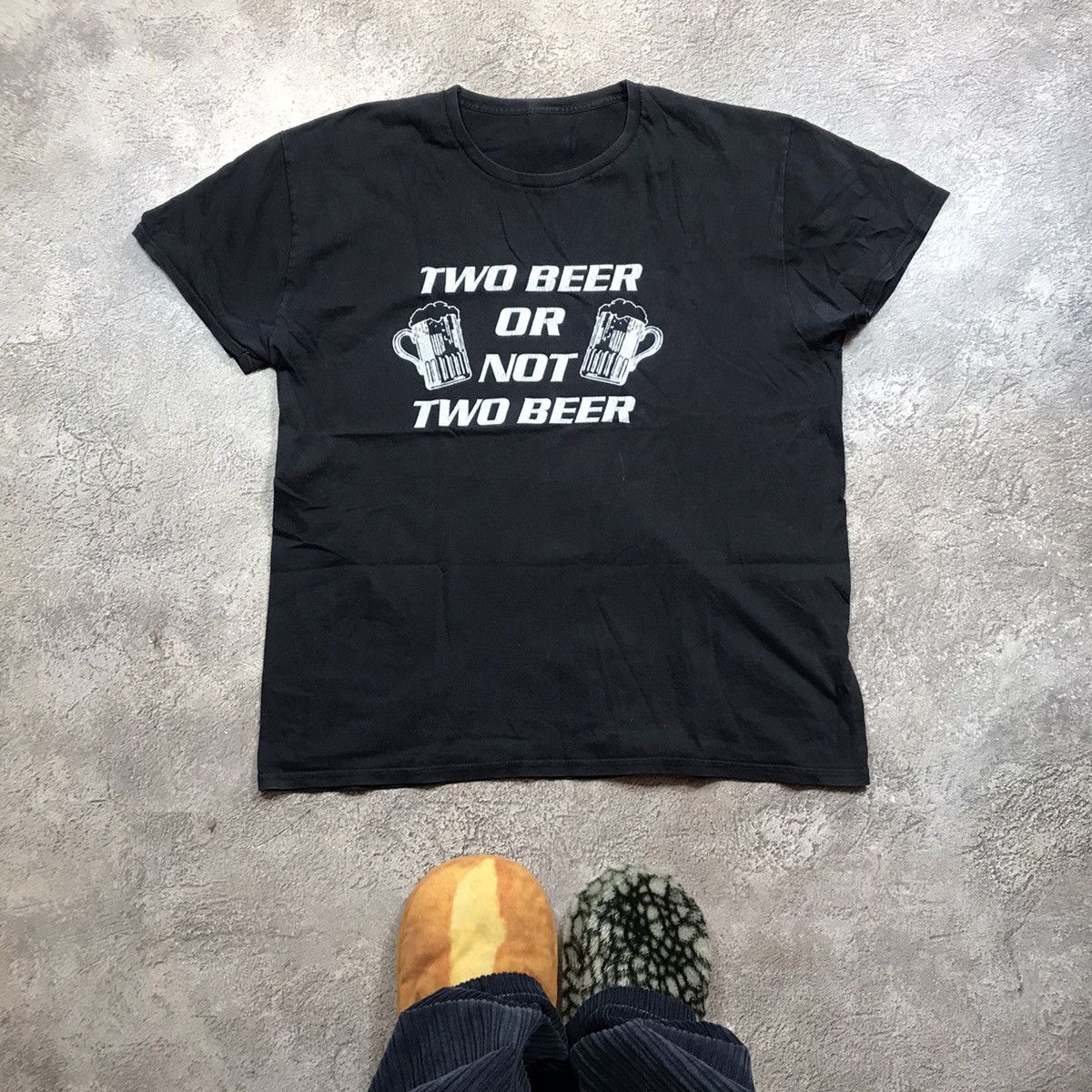 Vintage Vintage 90s Two Beer Graphic Tee Y2K Streetwear Black Slim L Size US L / EU 52-54 / 3 - 1 Thumbnail