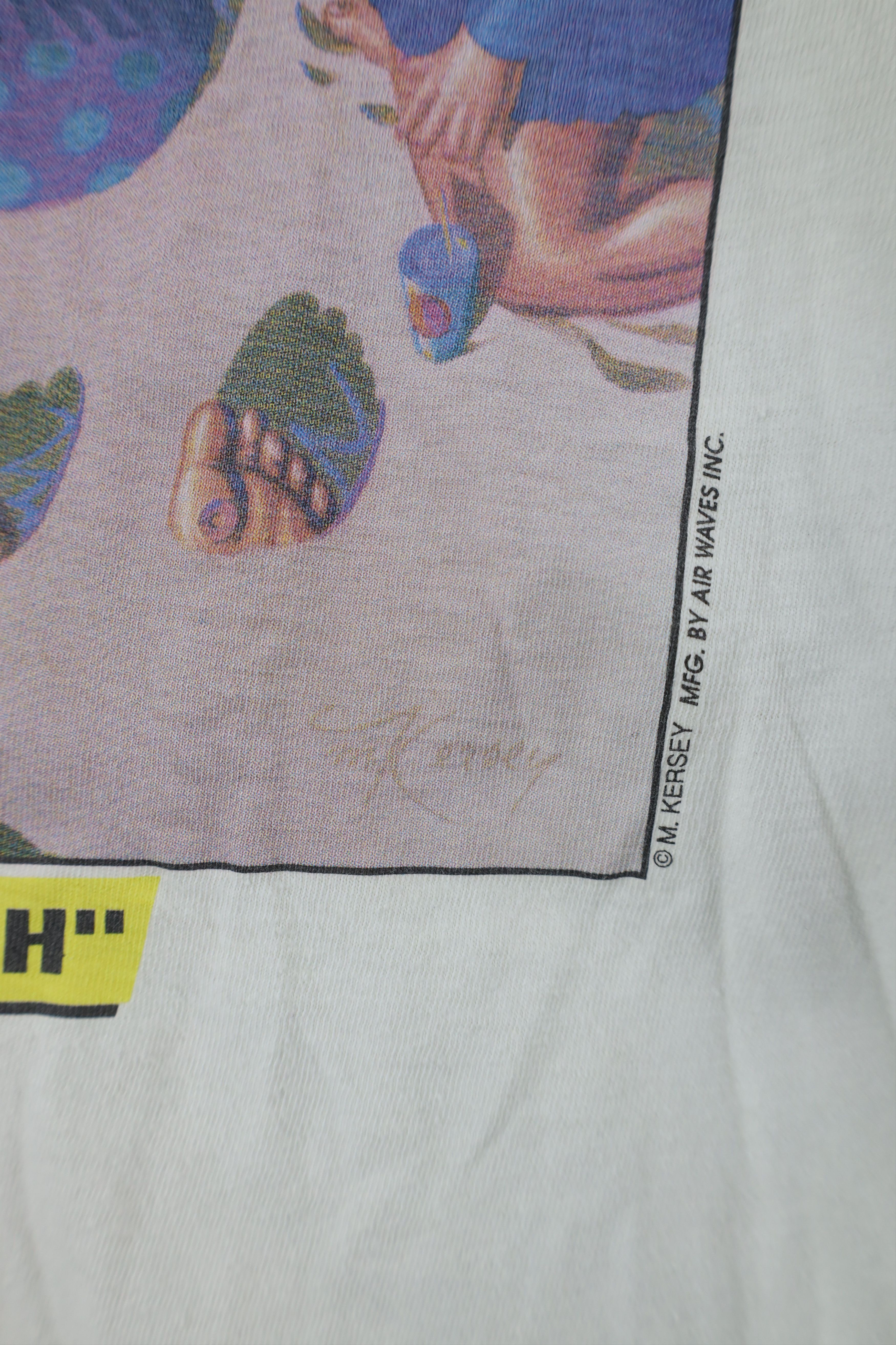 Vintage Vintage 90s Streetwear At The Beach Comic Obese Fat T-Shirt Size US L / EU 52-54 / 3 - 6 Thumbnail