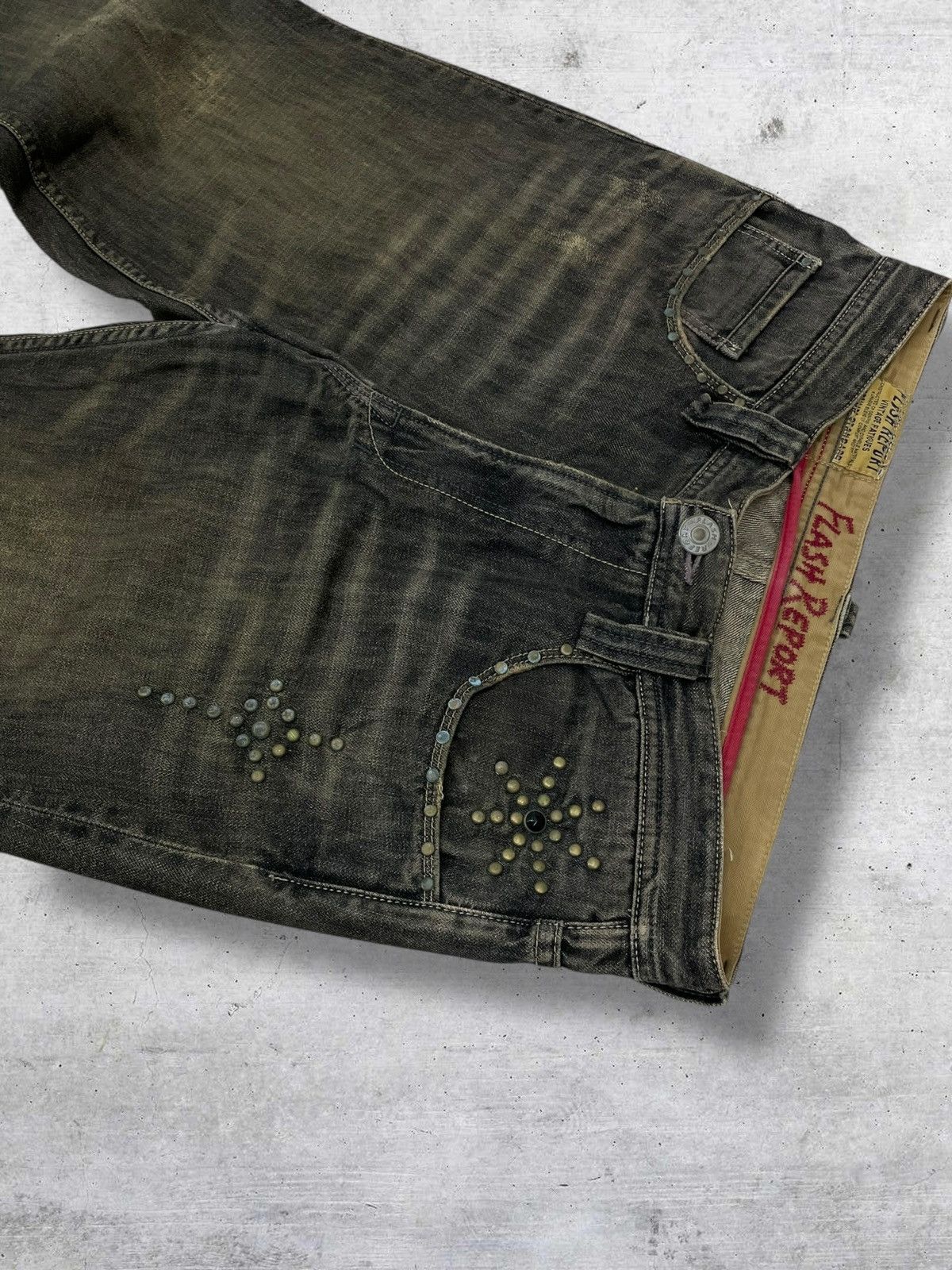 Japanese Brand VINTAGE DISTRESSED MUDWASH STUDDED JAPAN FLASH REPORT DENIM Size US 32 / EU 48 - 5 Thumbnail