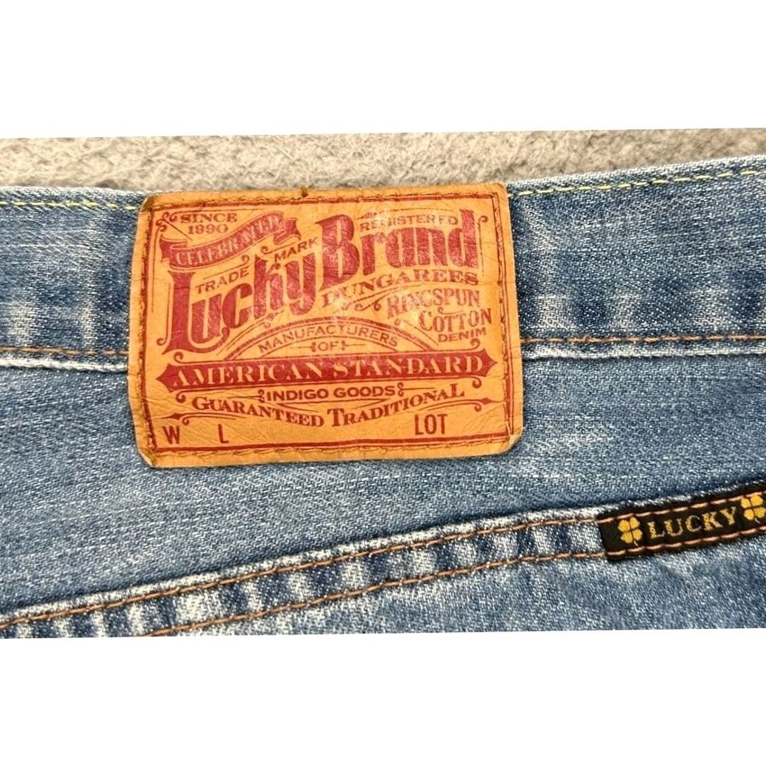 Lucky Brand Lucky Brand 165 Jeans Mens 38 Blue Distressed Straight Leg 5 Pocket Denim Pants Jeans Mens 38 Blue Distressed Straight Leg 5 Pocket Denim Pants Size US 38 / EU 54 - 4 Thumbnail
