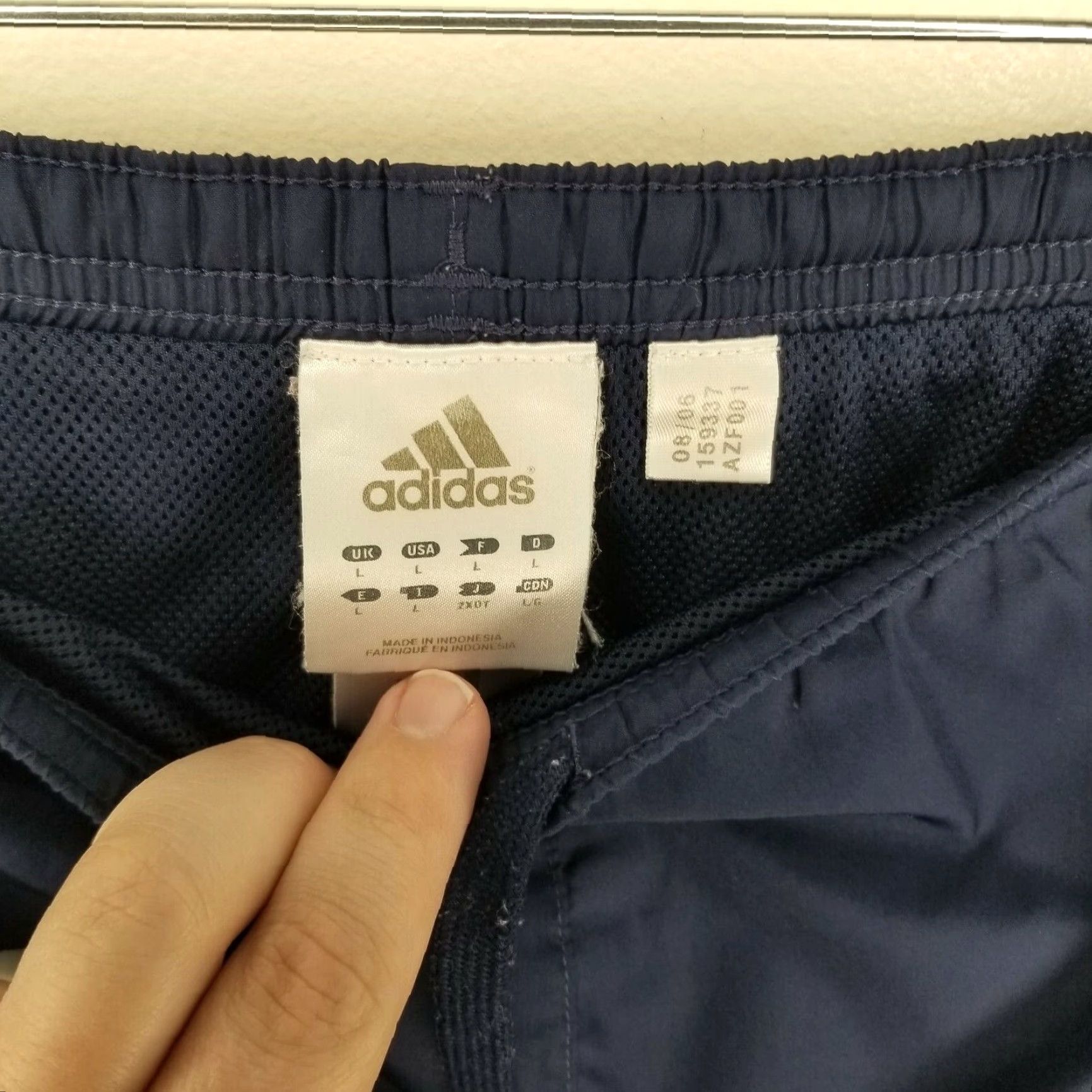 Adidas VINTAGE Adidas Men’s Track Pants Activewear L Blue Sportswear Size US 33 - 3 Thumbnail