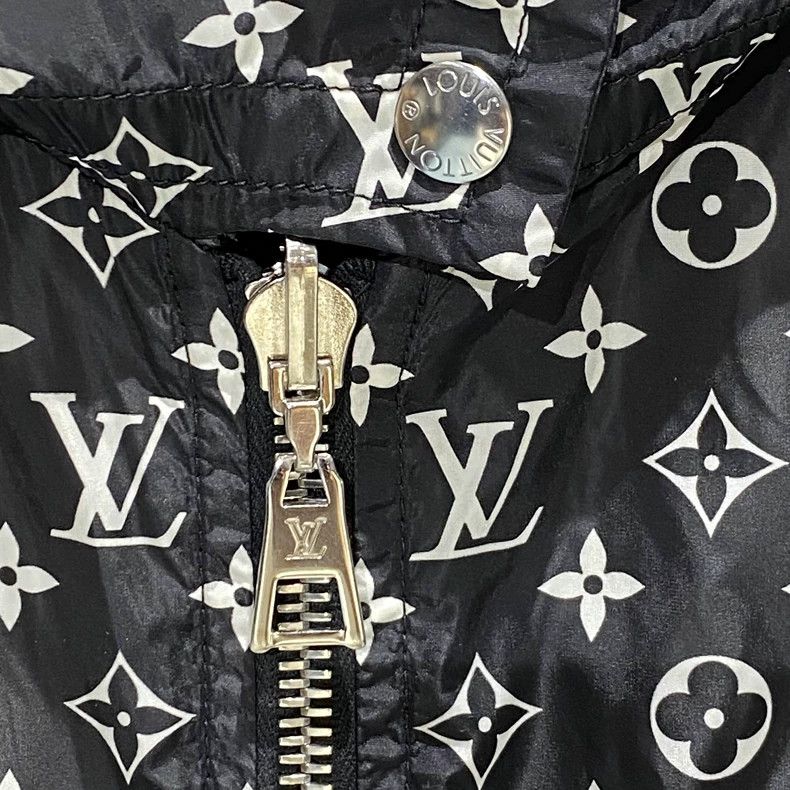 Louis Vuitton Louis Vuitton Black and white presbyopic print reversible Size XXS / US 00 / IT 34 - 6 Thumbnail