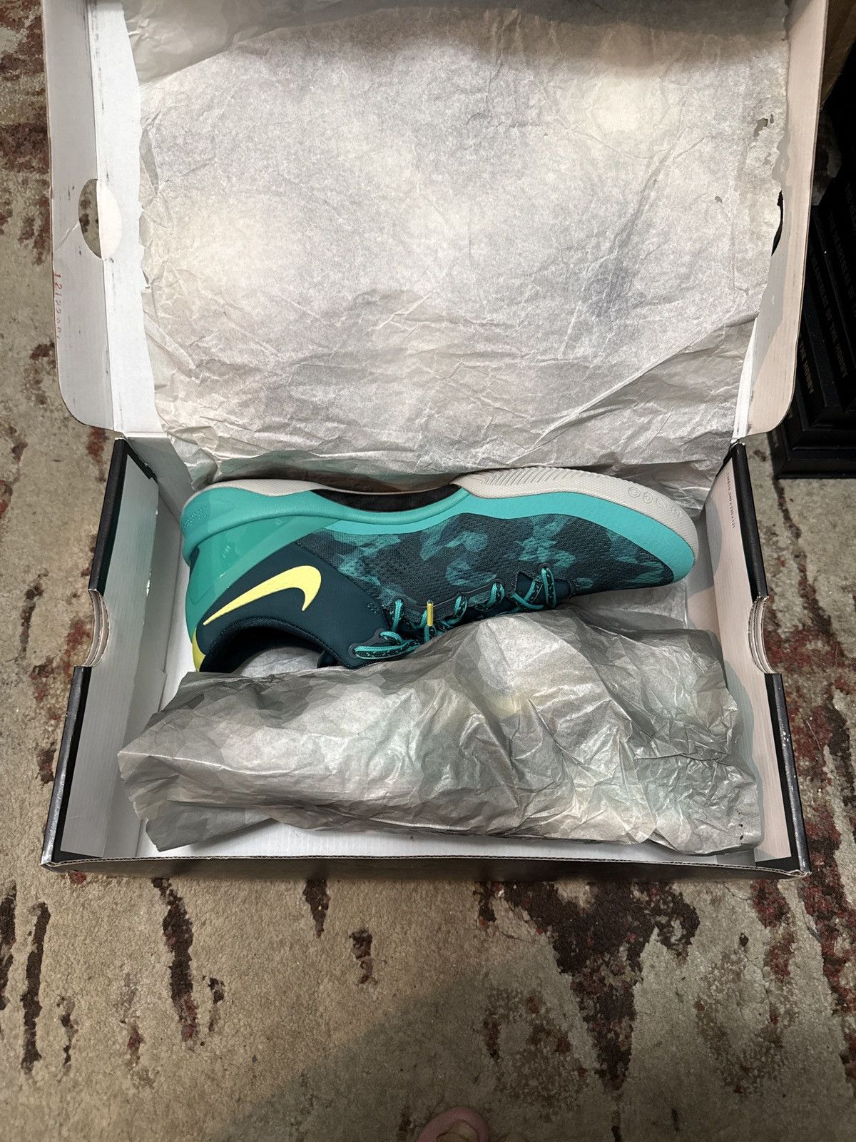 Nike Nike Kobe 8+ Supernatural System+ NEW IN BOX!! Size US 12 / EU 45 - 5 Thumbnail