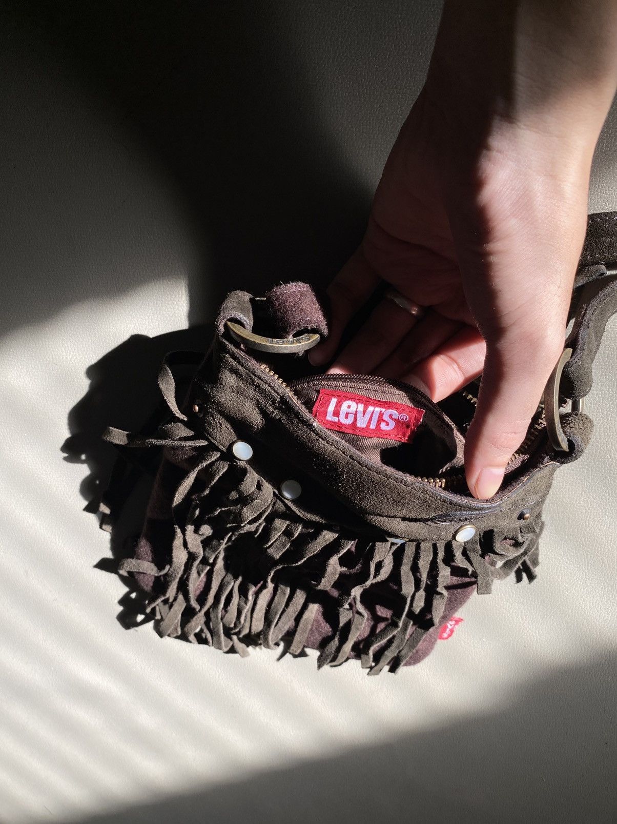 If Six Was Nine × Levi's Levis Suede Fringed Sling Bag Ifsixwasnine Kmrii Style Size ONE SIZE - 6 Thumbnail