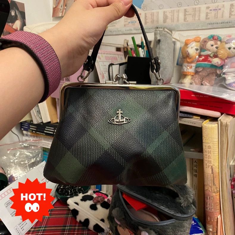 Vivienne Westwood vivienne westwood size os Dumpling bag Size ONE SIZE - 2 Thumbnail