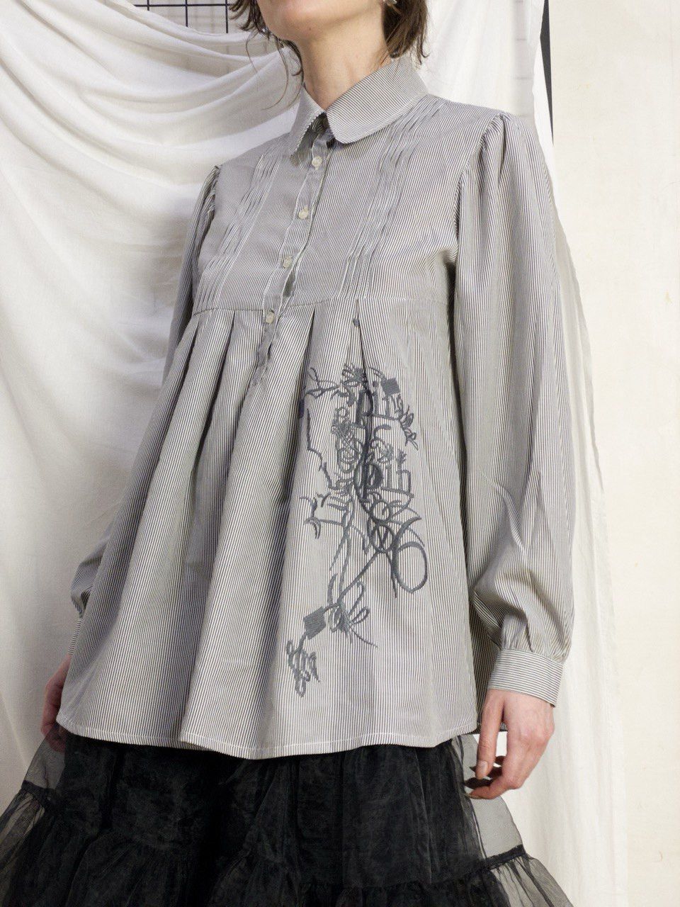 Cop Copine Cop Copine embroidered black&white pinstripe shirt blouse Size S / US 4 / IT 40 - 5 Thumbnail