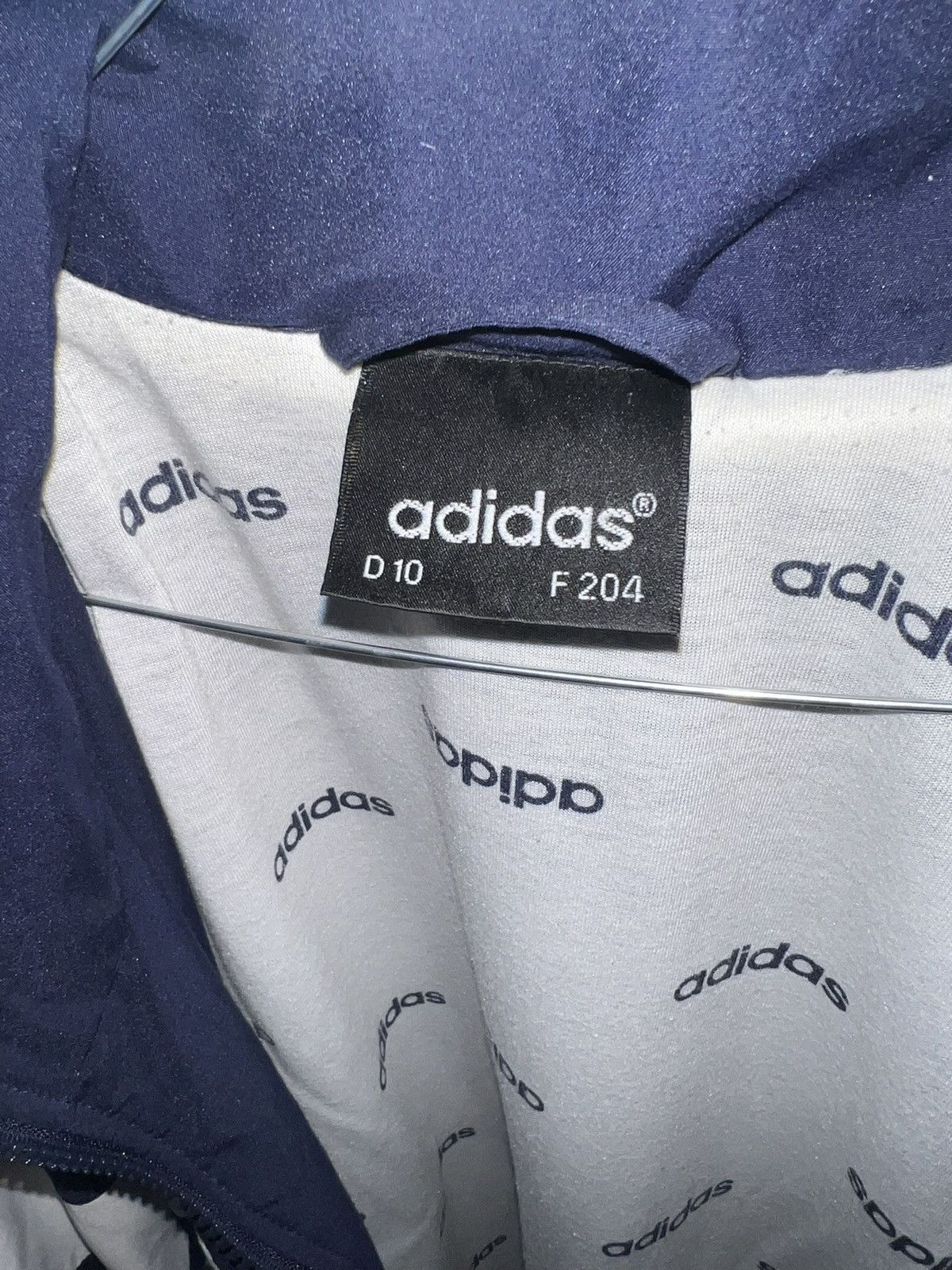 Adidas 90s Adidas vintage windbreaker Size US L / EU 52-54 / 3 - 3 Thumbnail