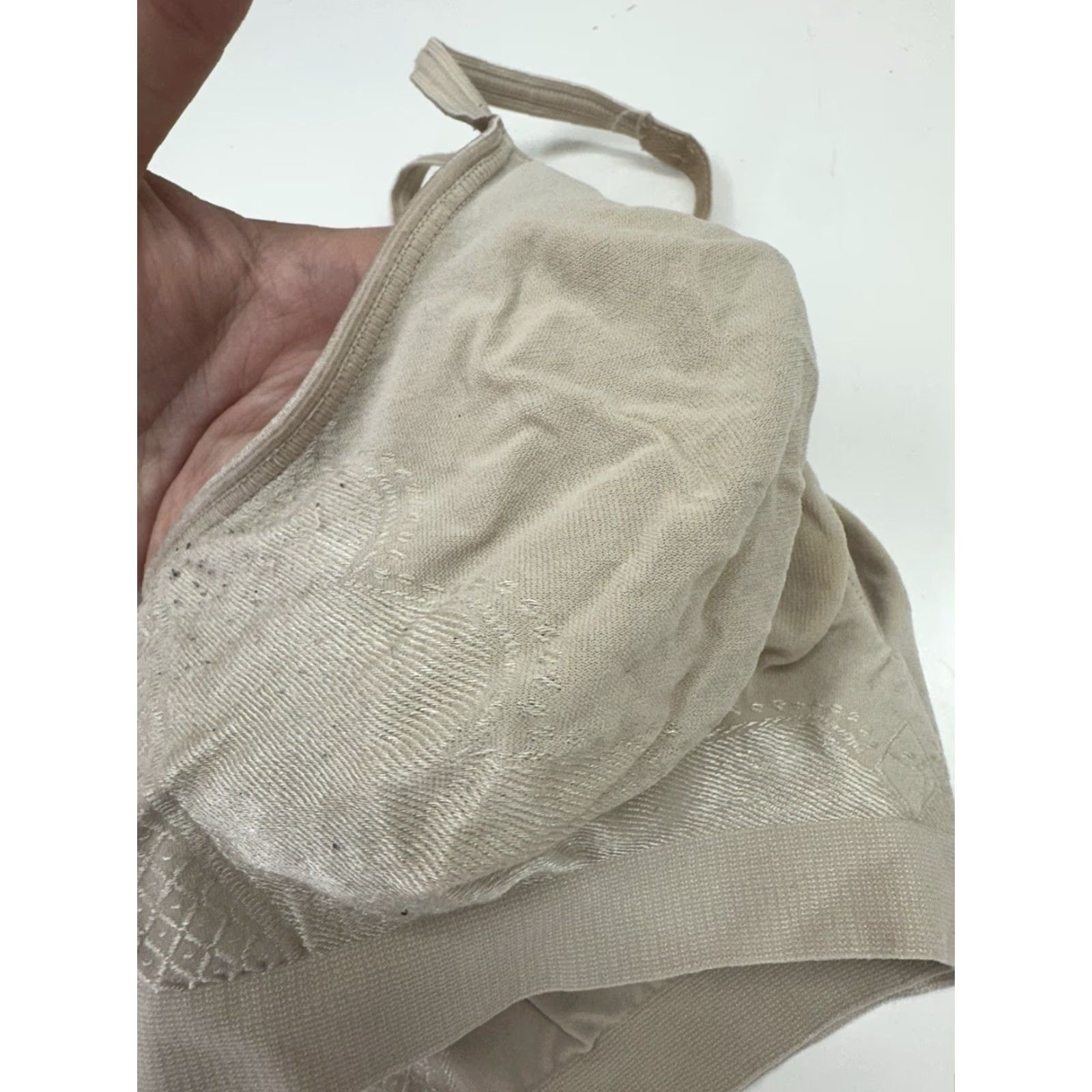 Vintage Barley There Womens Bra Size Large Tan Unpadded Wireless Shirt Bra Womens Barley There L Tan Unpadded Wireless Size ONE SIZE - 3 Thumbnail