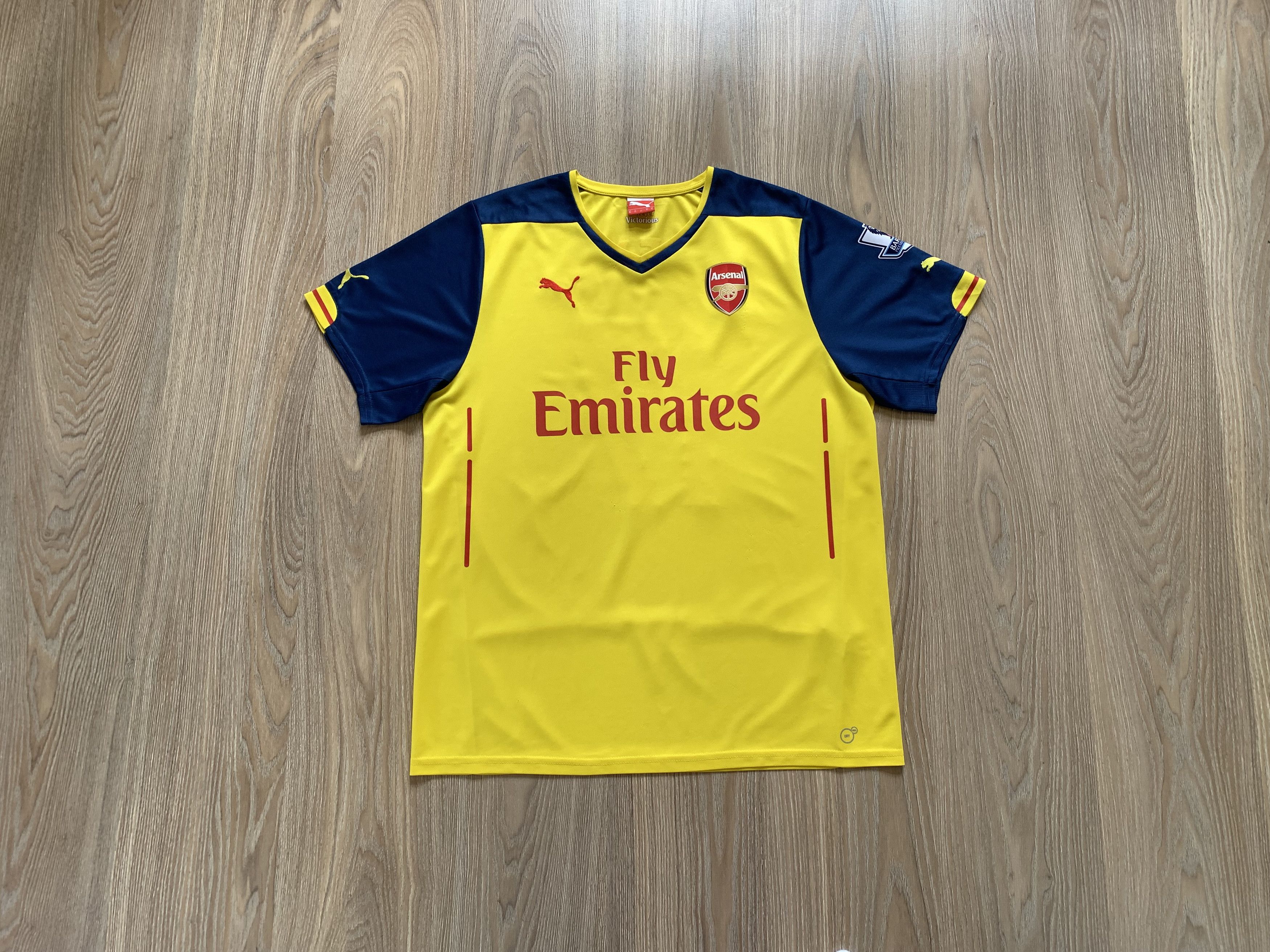 Puma × Vintage Vintage Puma Arsenal Away Shirt #17 Alexis Sánchez Size US XL / EU 56 / 4 - 1 Thumbnail