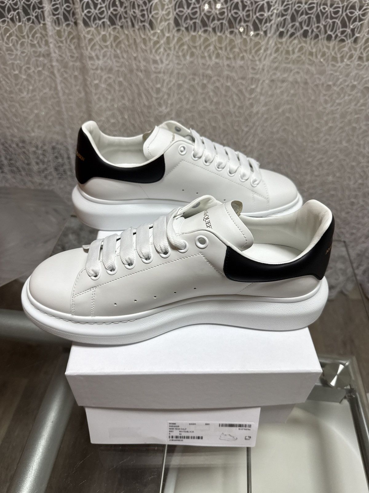 Alexander McQueen Alexander McQueen oversized new tech calf skin Size US 10.5 / EU 43-44 - 4 Thumbnail