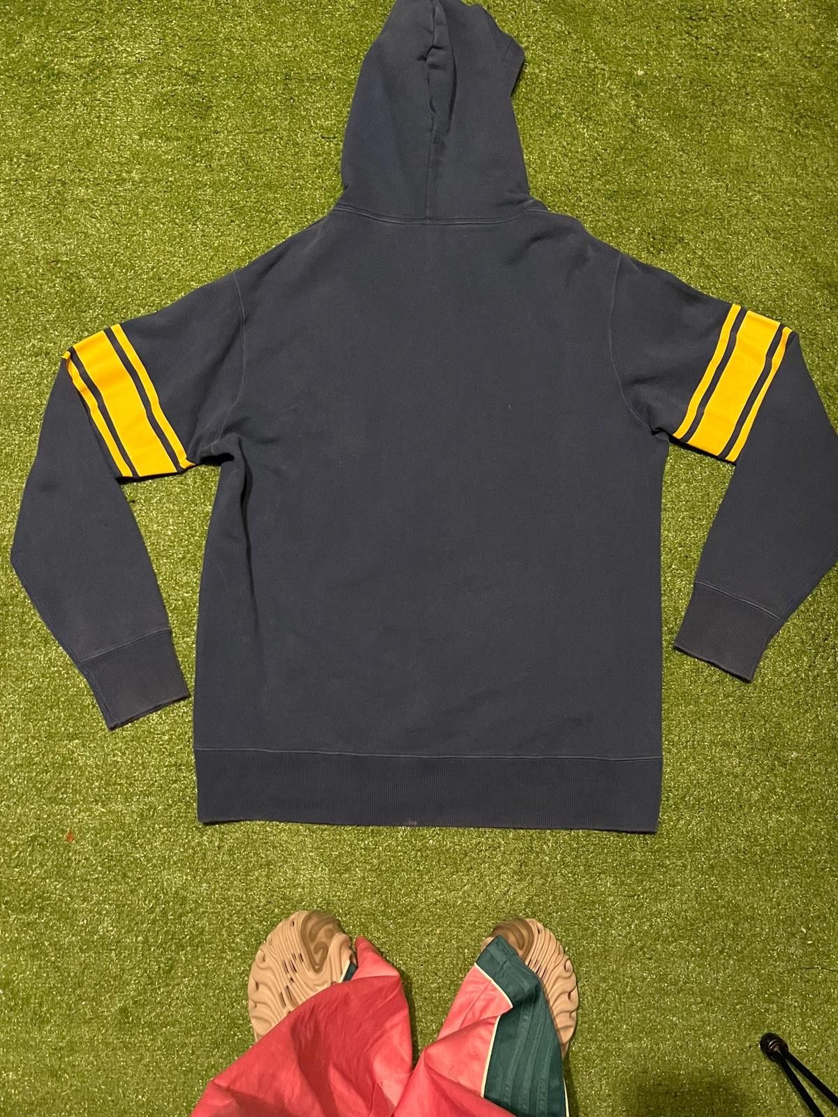 Uniqlo Uniqlo Mickey Mouse New York Hoodie Sweatshirt Size ONE SIZE - 2 Thumbnail