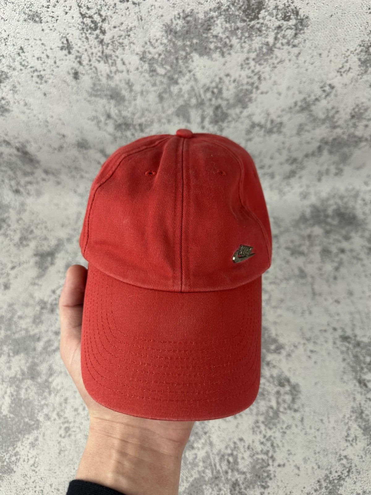 Nike Red Nike Mini Swoosh Metal Logo Cap Rare 90s Size ONE SIZE - 2 Thumbnail