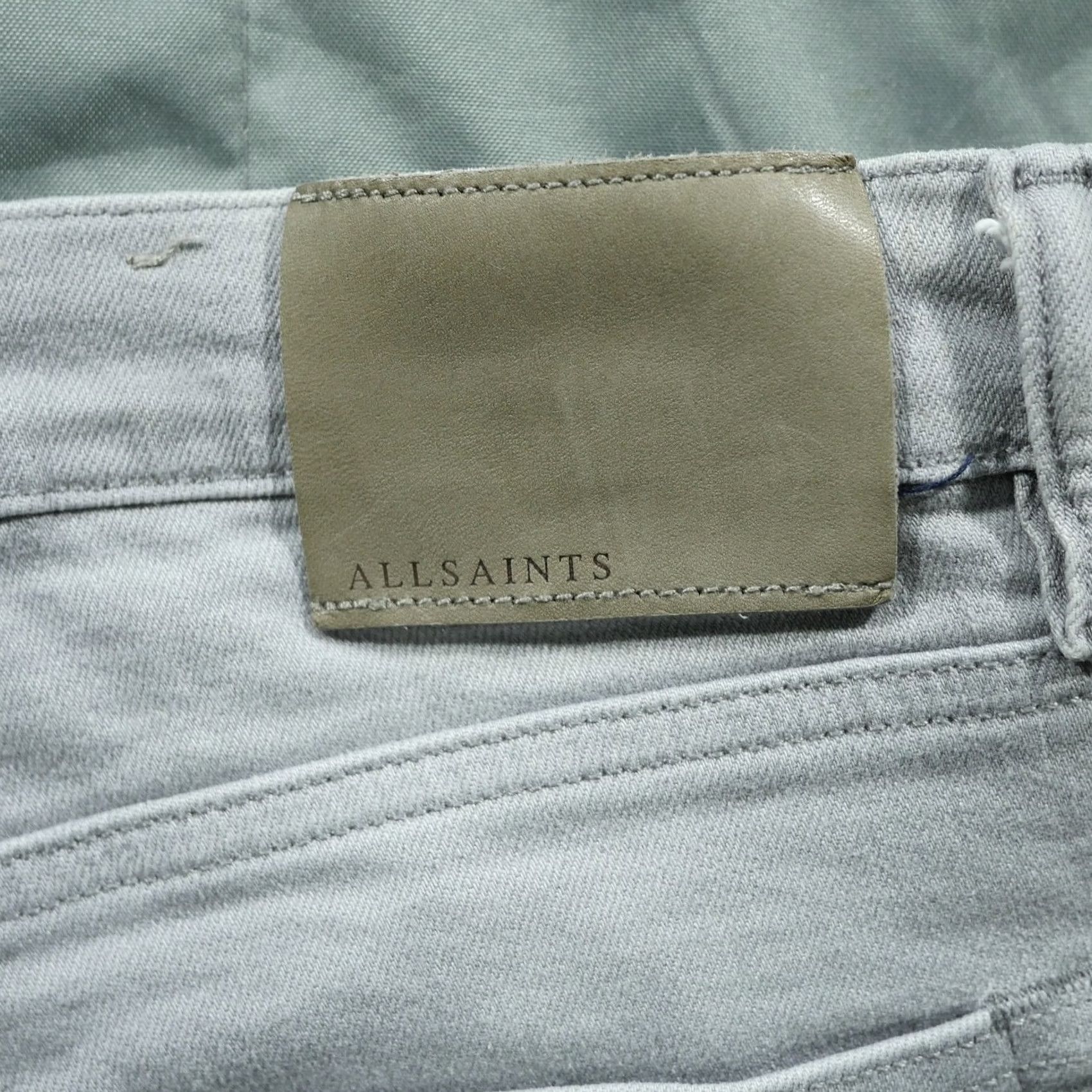 Allsaints AllSaints Jeans Slim Cigarette 32x32 Gray Light Denim Men Regular Adult Light Wash 5-Pocket Logo Hip Hop Band Rock Skinny Style Jeans Mens Size US 32 / EU 48 - 4 Thumbnail