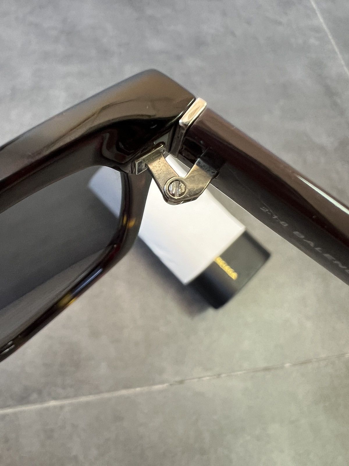 Balenciaga Balenciaga Havana square Sunglasses Size ONE SIZE - 7 Thumbnail