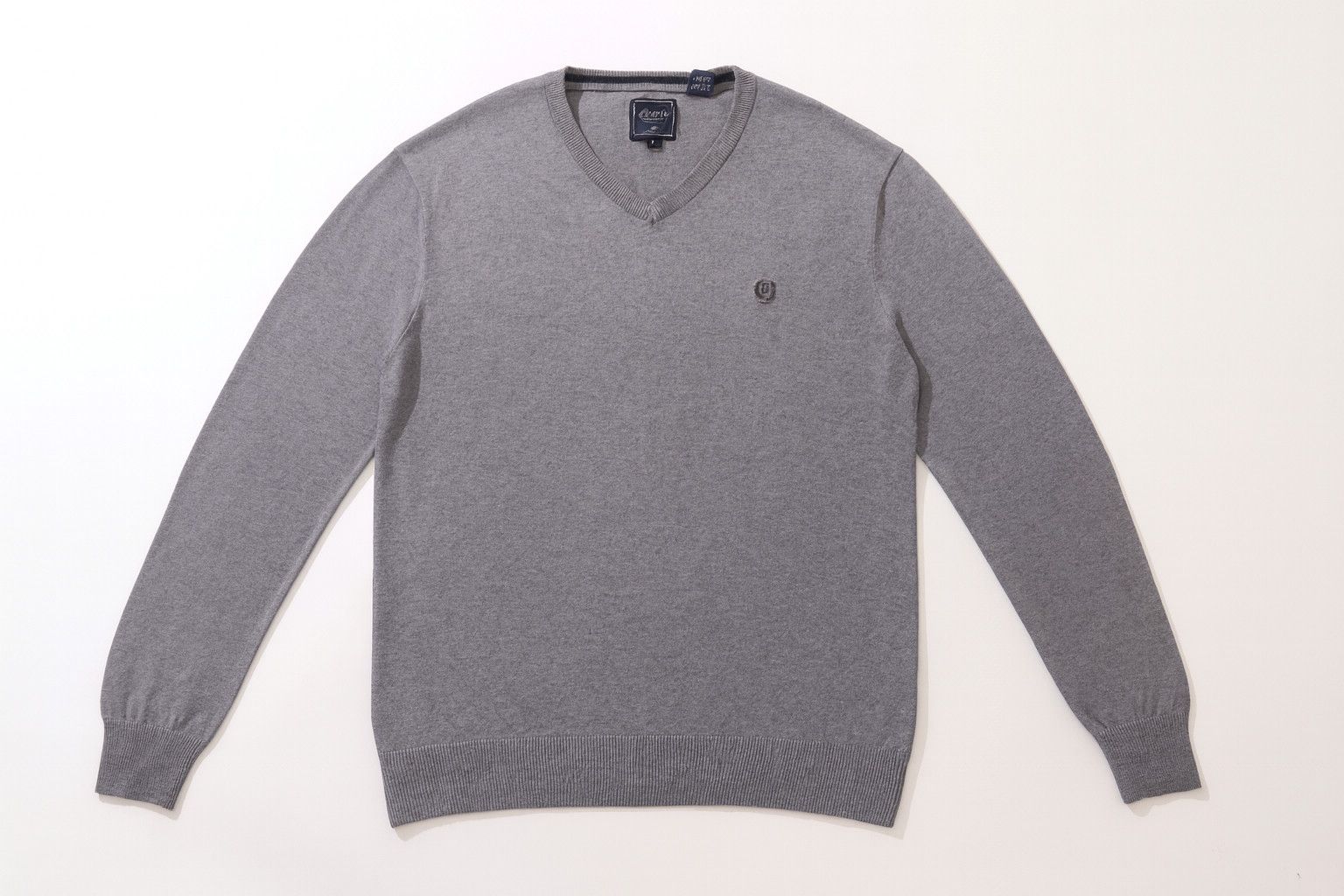 Chaps Ralph Lauren Vintage Light Grey Cashmere Blend V Neck Knit (Large) Size US L / EU 52-54 / 3 - 2 Thumbnail