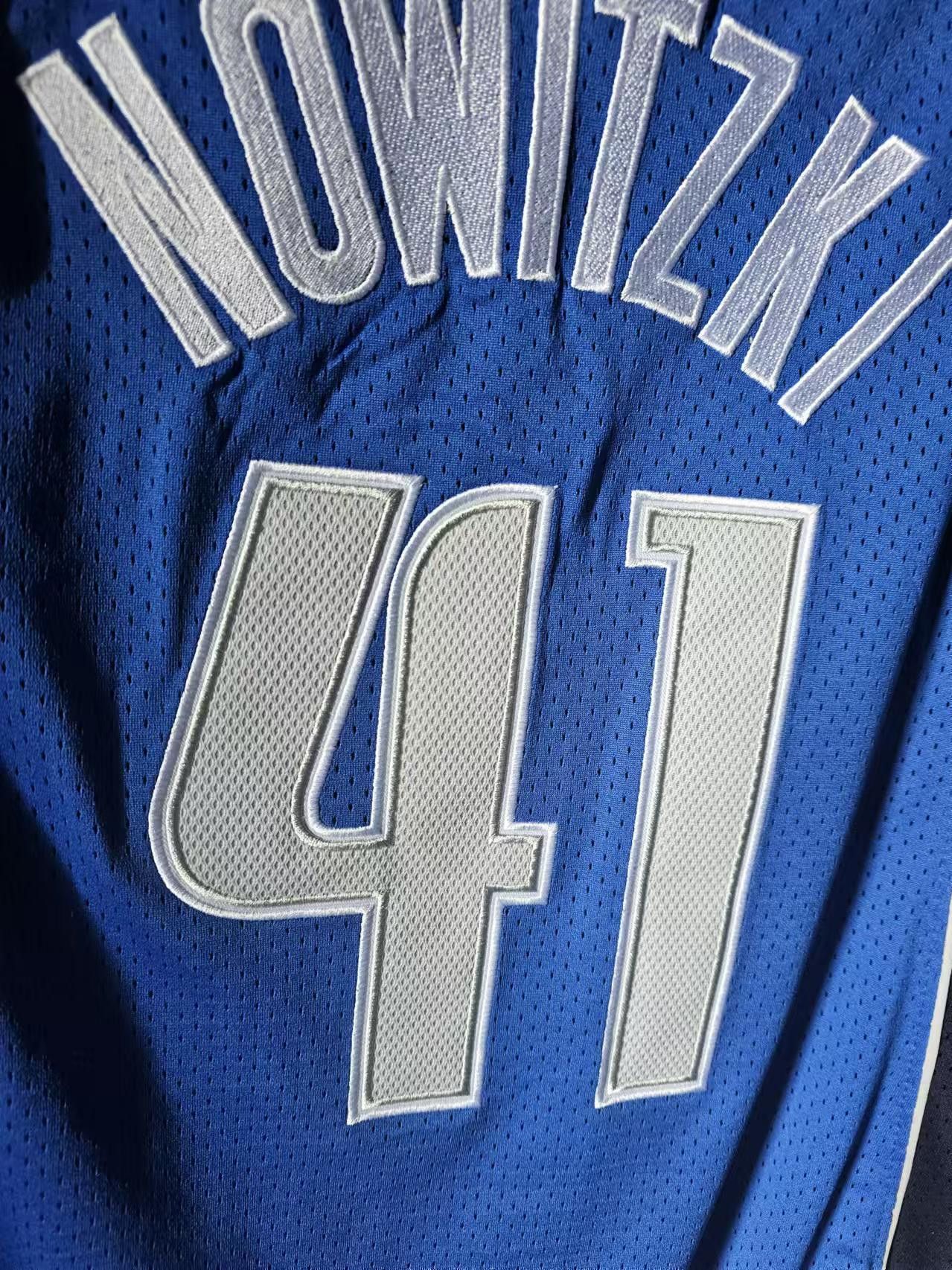 NBA Dirk Nowitzki Jersey Dallas Mavericks Jersey Blue Size US S / EU 44-46 / 1 - 4 Thumbnail
