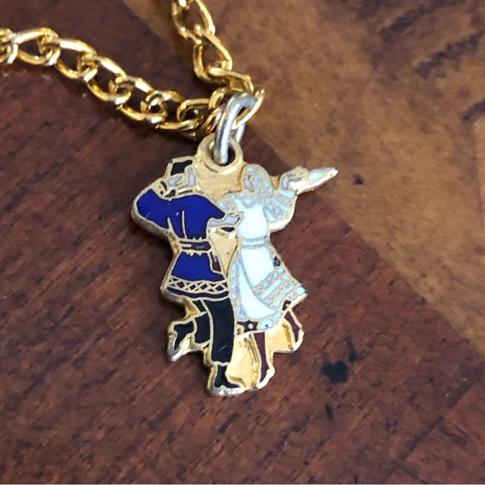 Vintage Vintage 70s Stella Designs Sitka Alaska charm bracelet Size ONE SIZE - 6 Thumbnail