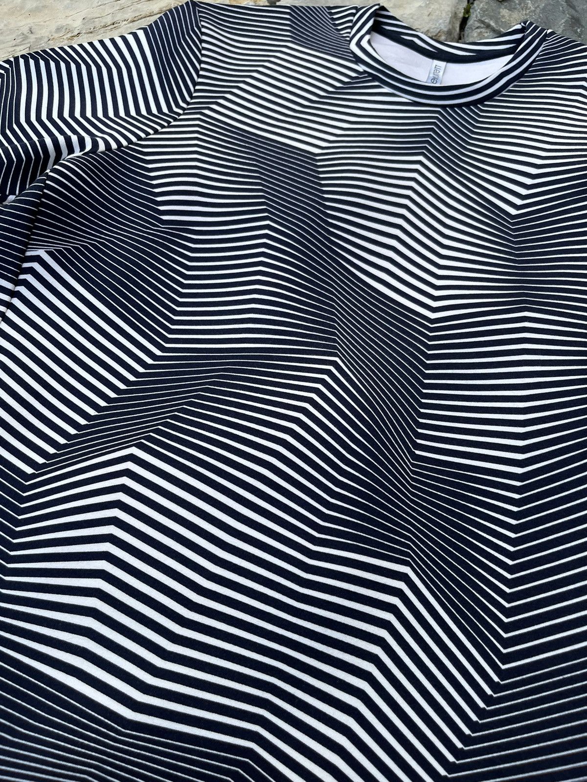 Neil Barrett Neil Barrett heavy sponge illusion all over print tee tshirt Size US L / EU 52-54 / 3 - 7 Thumbnail
