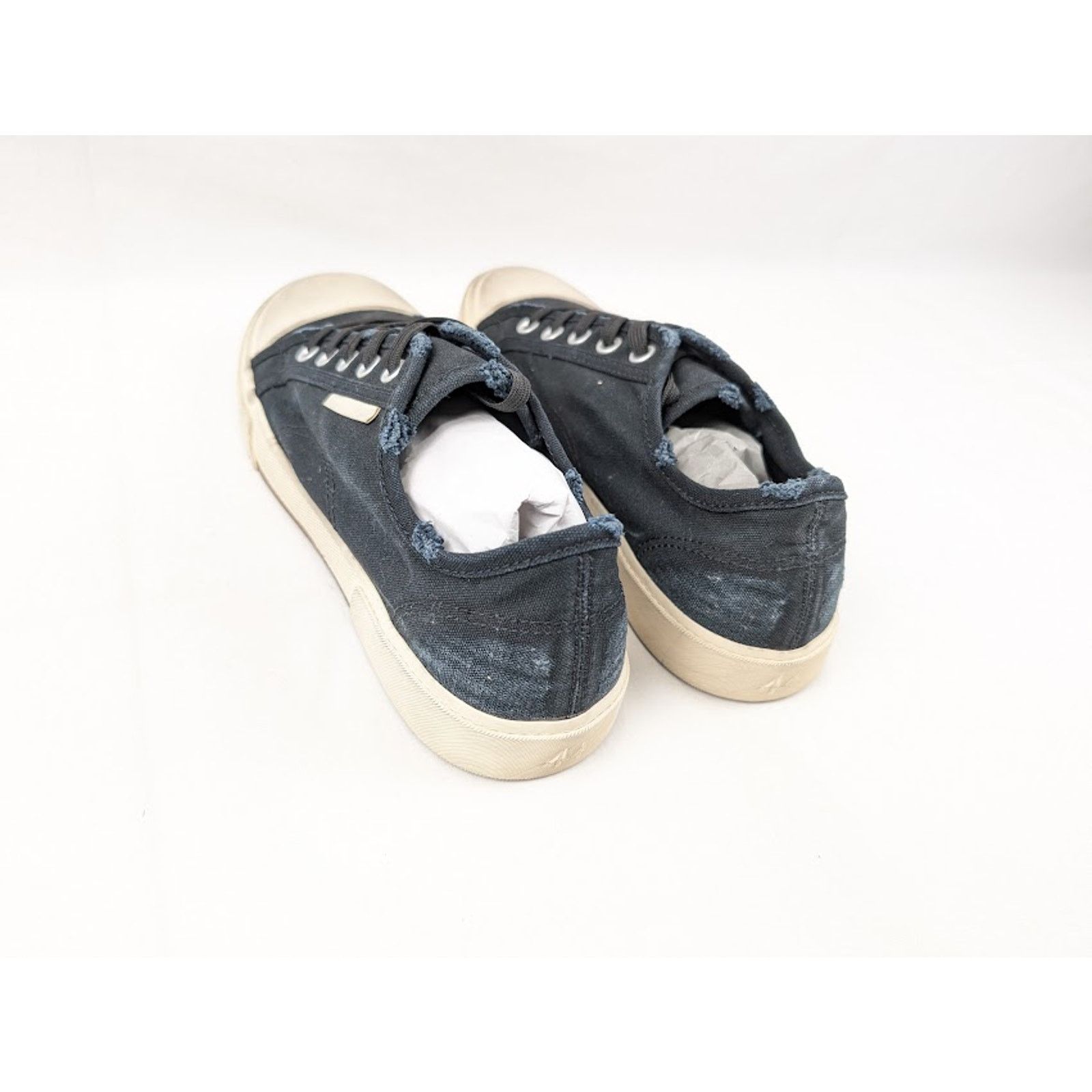 Balenciaga o1rshd1 Paris Low-Top Sneakers in Black/White Size US 10 / EU 43 - 19 Thumbnail