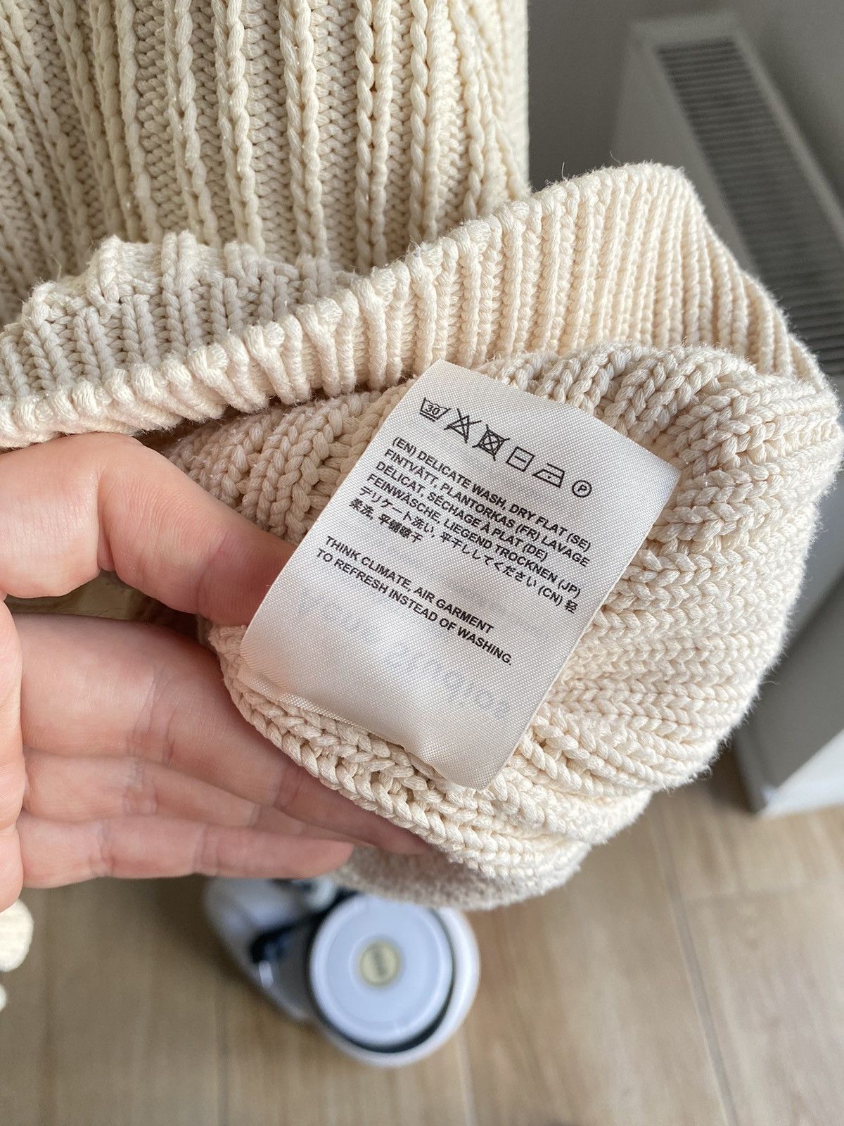 Acne Studios Acne Studios Sweater Size XS / US 0-2 / IT 36-38 - 8 Thumbnail