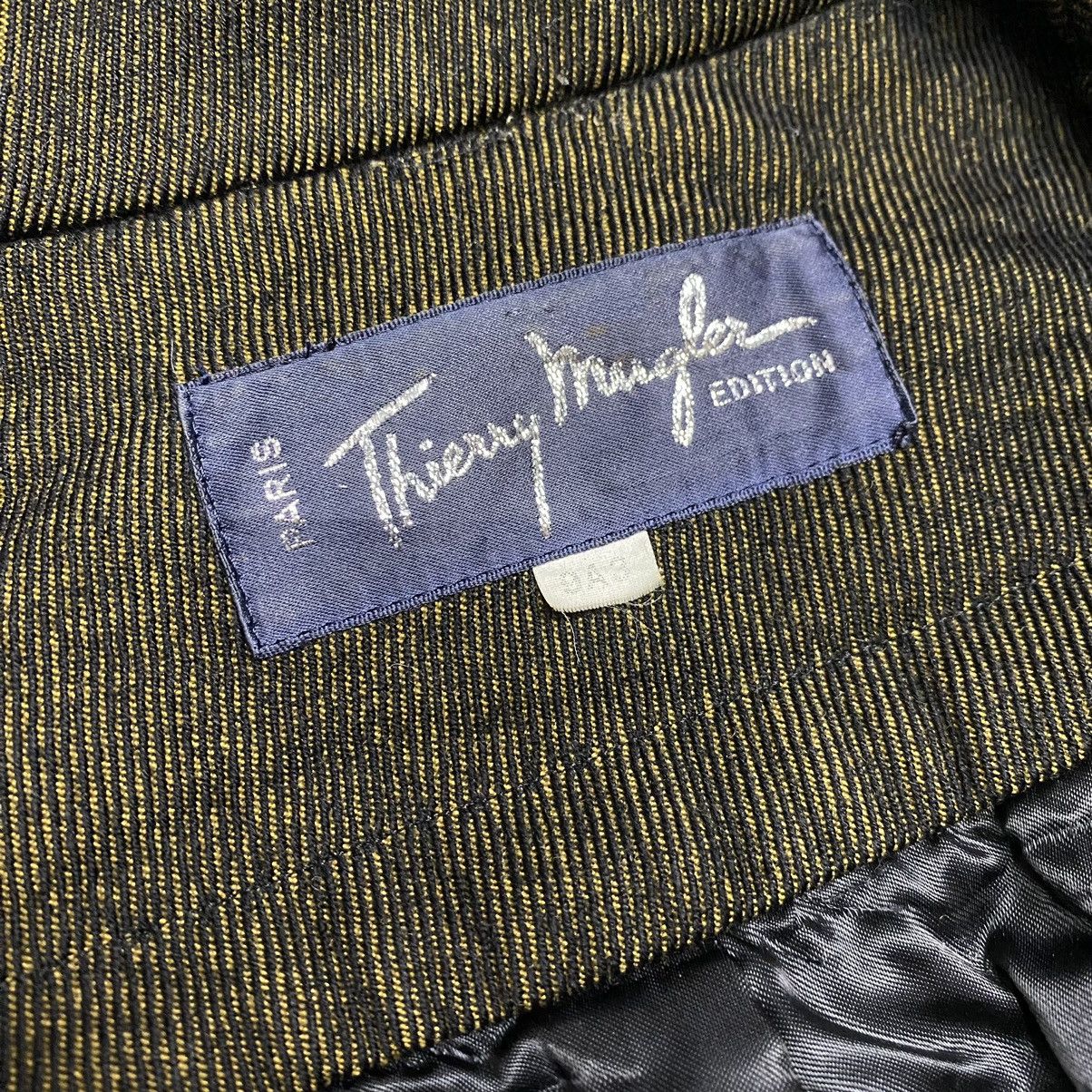 Thierry Mugler Thierry Mugler 80s denim triagle metal button Size US M / EU 48-50 / 2 - 13 Thumbnail