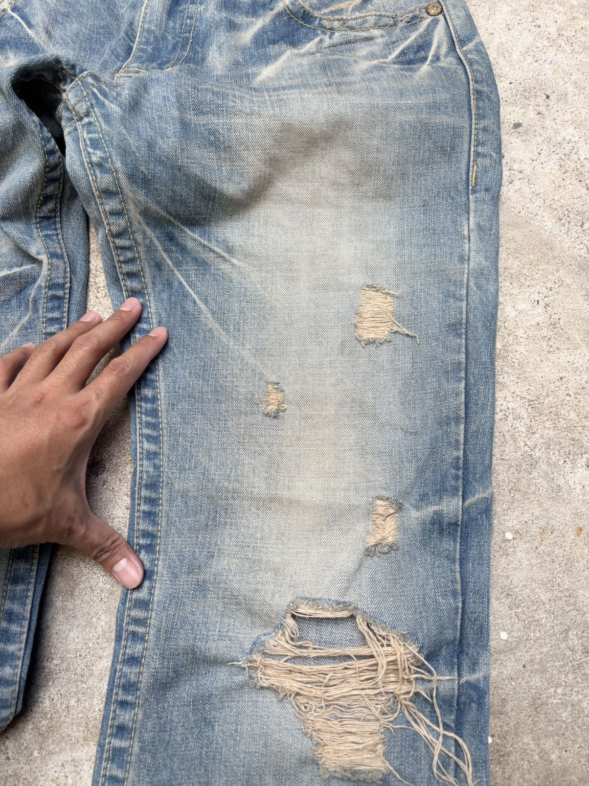 Le Grande Bleu (L.G.B.) RED PEPPER Indian Boot Cut Flared Jeans Denim Size 33 Size US 33 - 21 Thumbnail