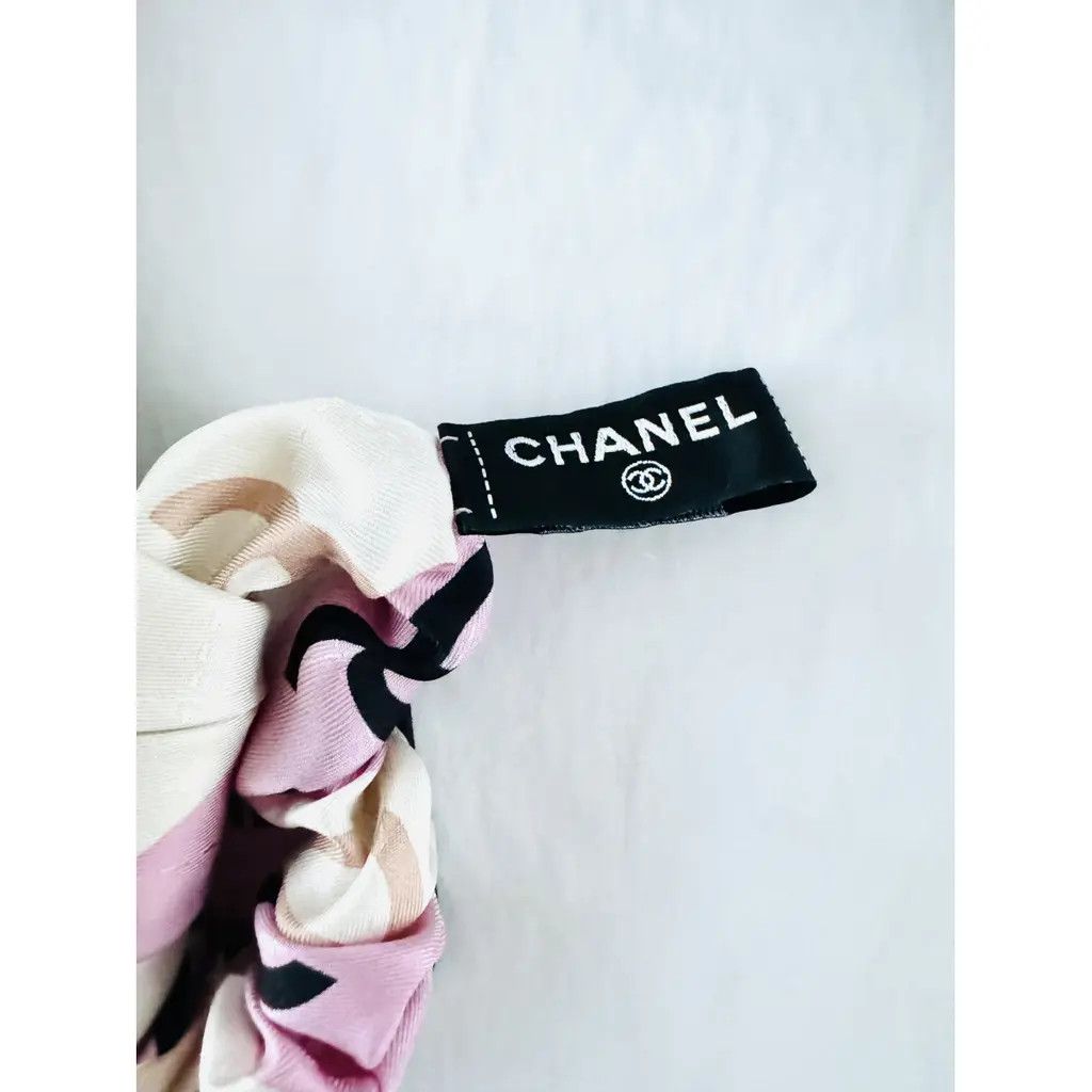 Chanel Chanel Silk Scarf and Hair Scrunchie Pink Black Size ONE SIZE - 8 Thumbnail