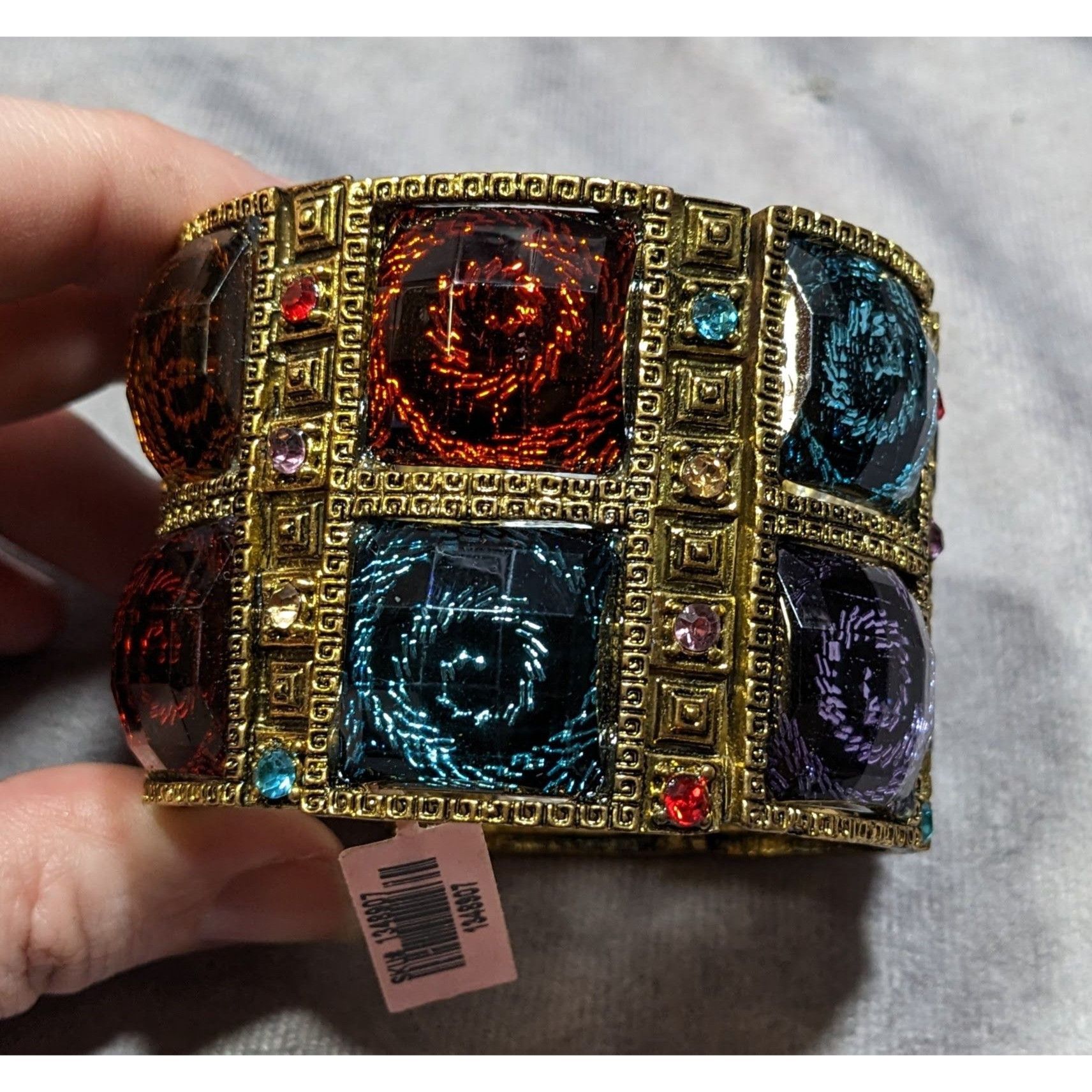 Other Fantasy Glam Rainbow Swirl Gemmed Gold Tone Cuff Bracelet Size ONE SIZE - 5 Thumbnail