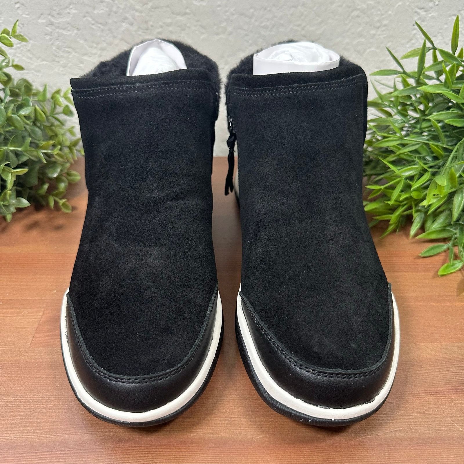 Vionic Vionic Norwood Water-Repellent Suede Boots Black Size 7.5 Size US 7.5 / IT 37.5 - 3 Thumbnail