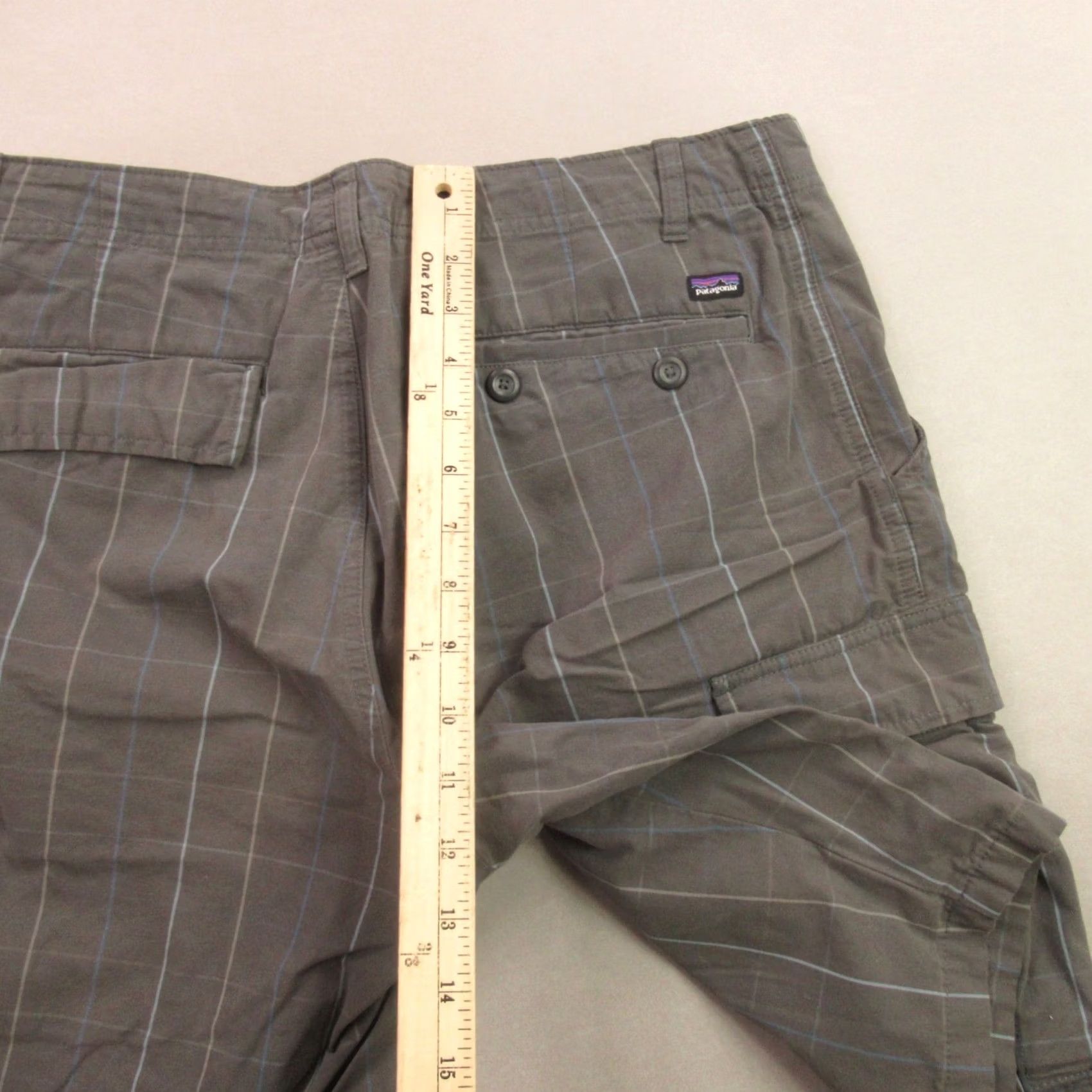 Patagonia Patagonia Shorts Mens 32 Cargo Hiking Outdoors Lightweight Checks Pocket Button Size US 32 / EU 48 - 7 Thumbnail