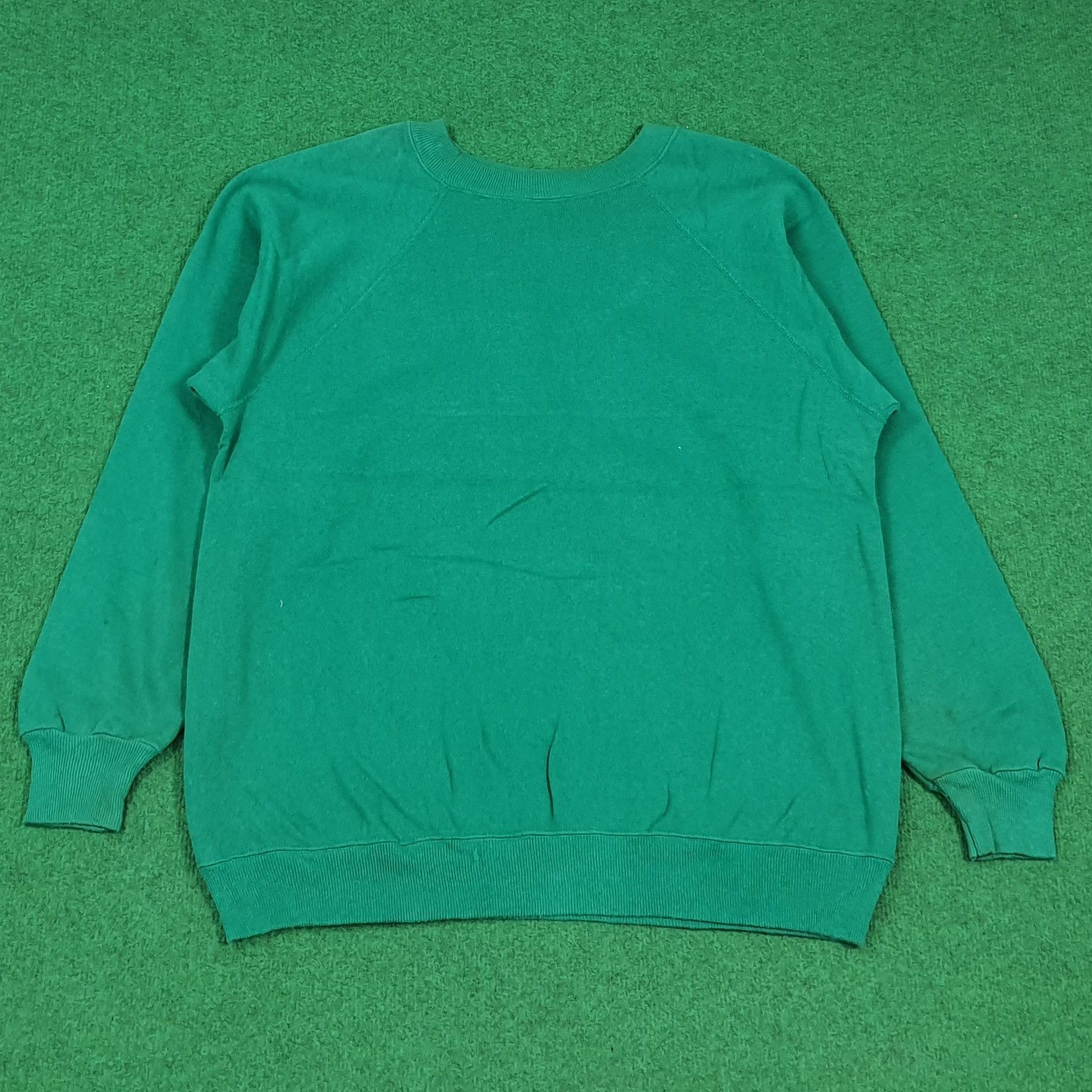 Hanes Vintage Hanes Christmas Graphic Sweatshirt C296N4 Size US L / EU 52-54 / 3 - 3 Thumbnail