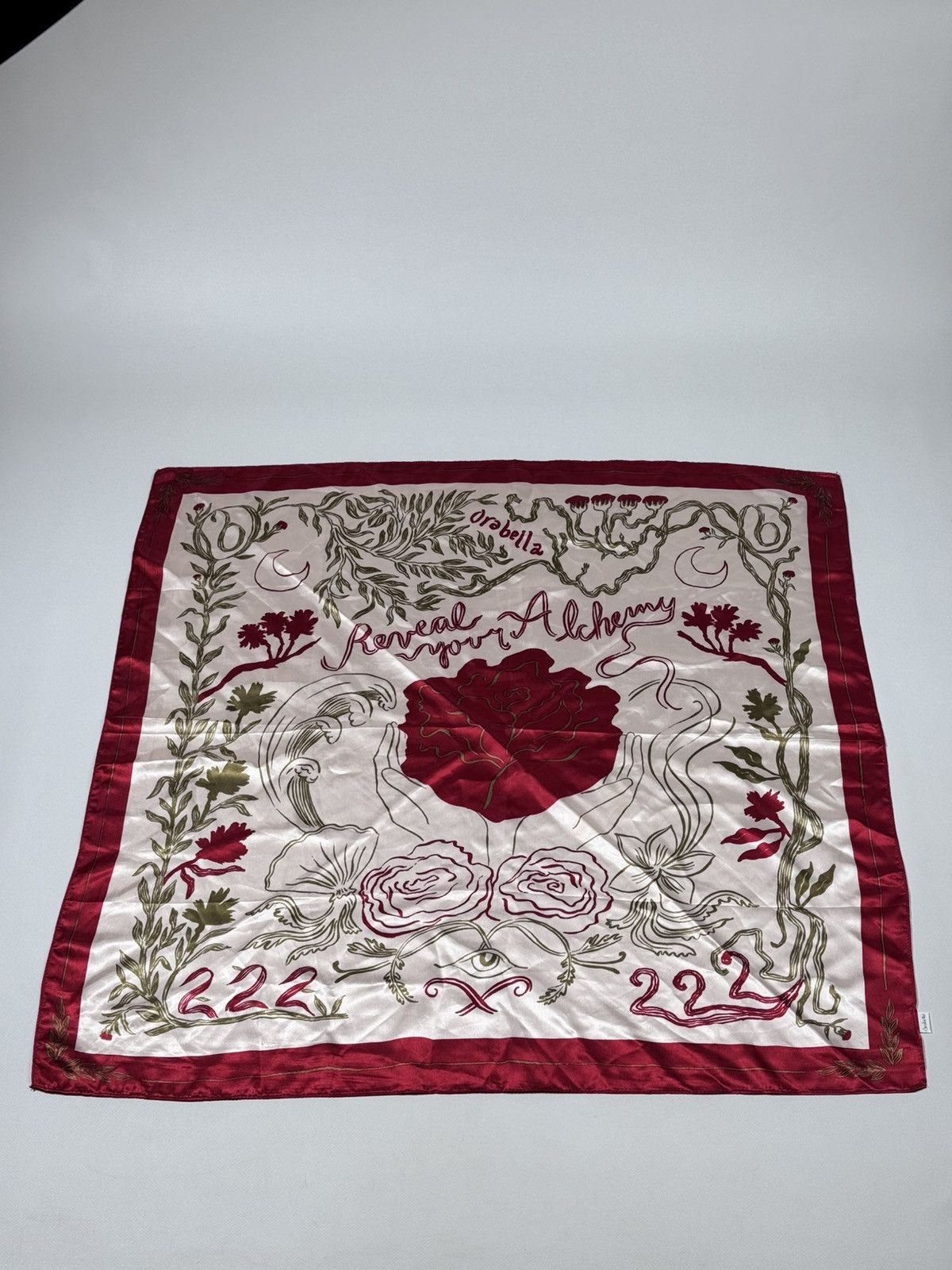 Other Orabella Vintage Designer Scarf «Reveal your Alchemy» Size ONE SIZE - 1 Thumbnail