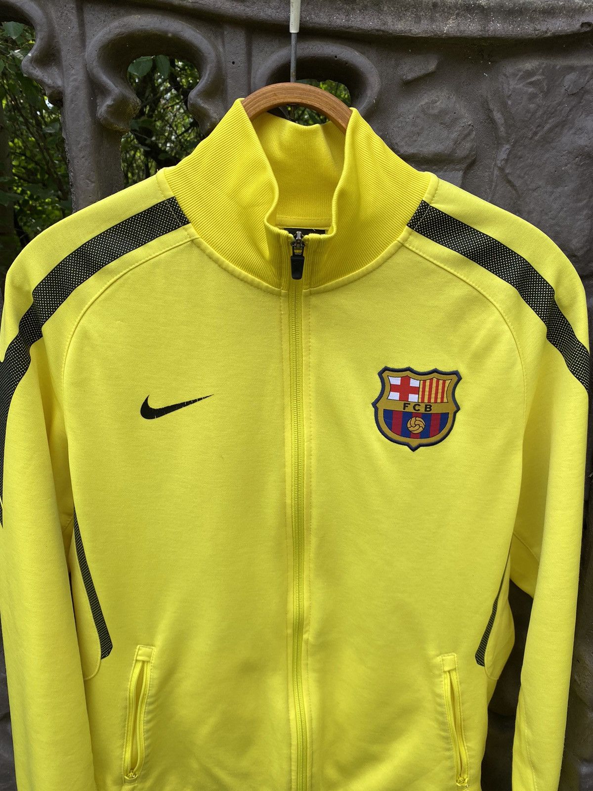 Nike × Vintage Nike FC Barcelona Jacket Yellow Black Mens Full Zip Track Size US M / EU 48-50 / 2 - 8 Thumbnail