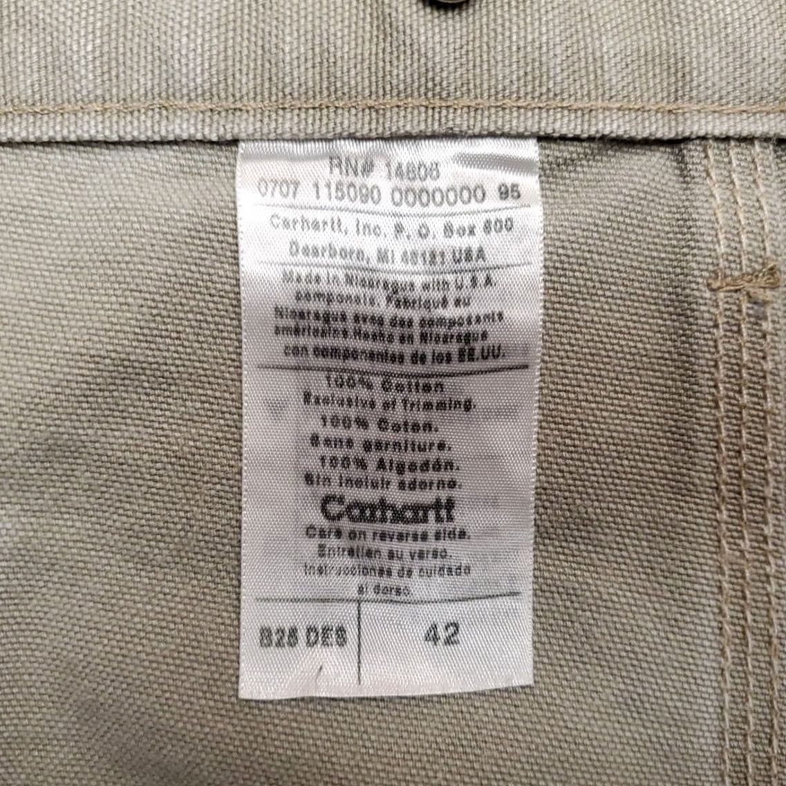 Carhartt Carhartt Shorts Mens 42 Khaki Canvas Carpenter Cargo Suspender Buttons B25 DES Mens 42 Khaki Canvas Carpenter Cargo Shorts with Suspender Buttons Size US 42 / EU 58 - 4 Thumbnail