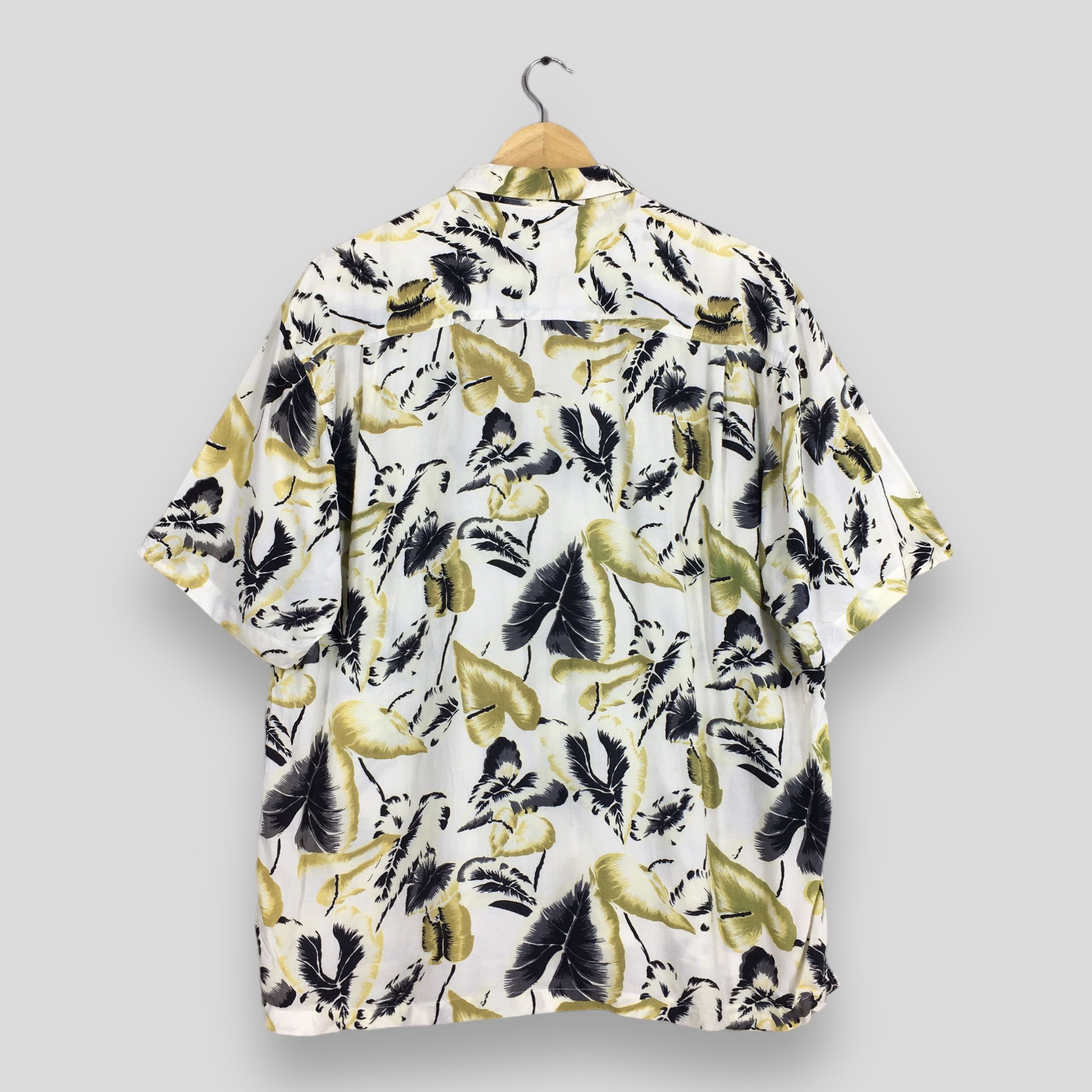 Vintage Vintage Tom Short Leaves Hawaii Aloha Rayon Shirts Medium Size US M / EU 48-50 / 2 - 6 Thumbnail