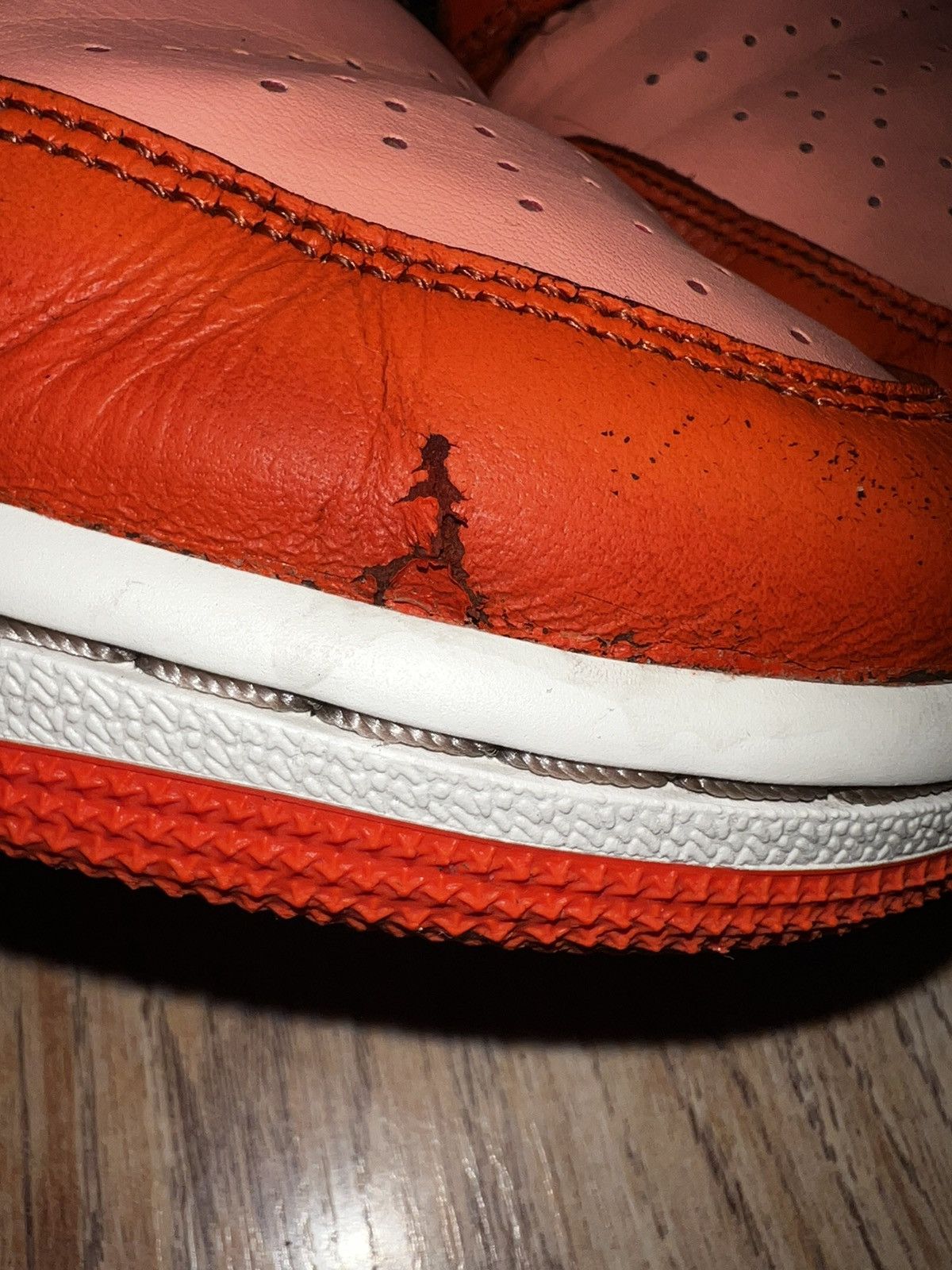 Jordan Brand Jordan 1 Retro High OG Shattered Backboard 3.0 Size 9.5 Size US 9.5 / EU 42-43 - 17 Thumbnail