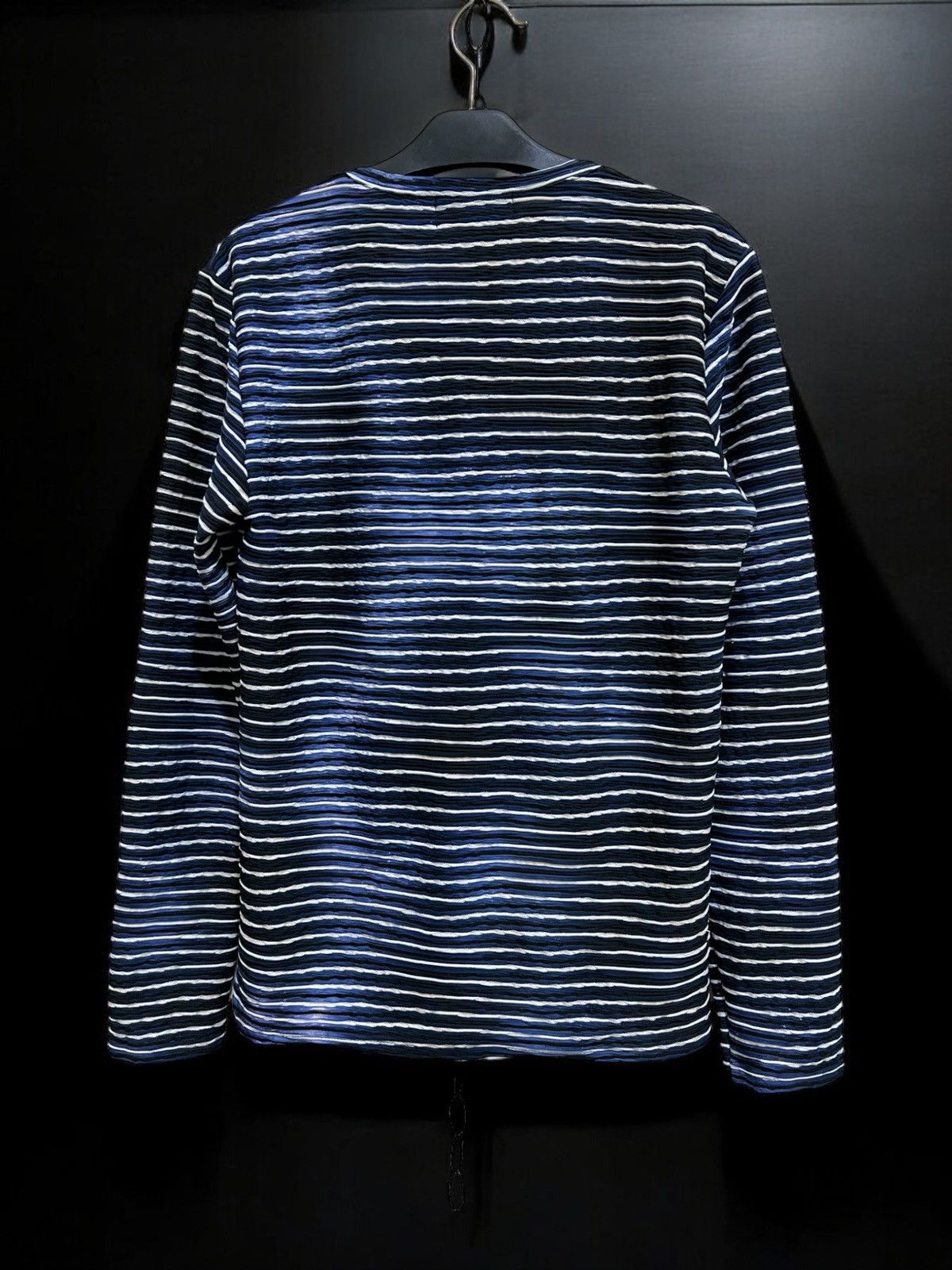 If Six Was Nine × Le Grande Bleu (L.G.B.) × Tornado Mart Tornado mart pleats distressed long slevee tee Size US M / EU 48-50 / 2 - 3 Thumbnail