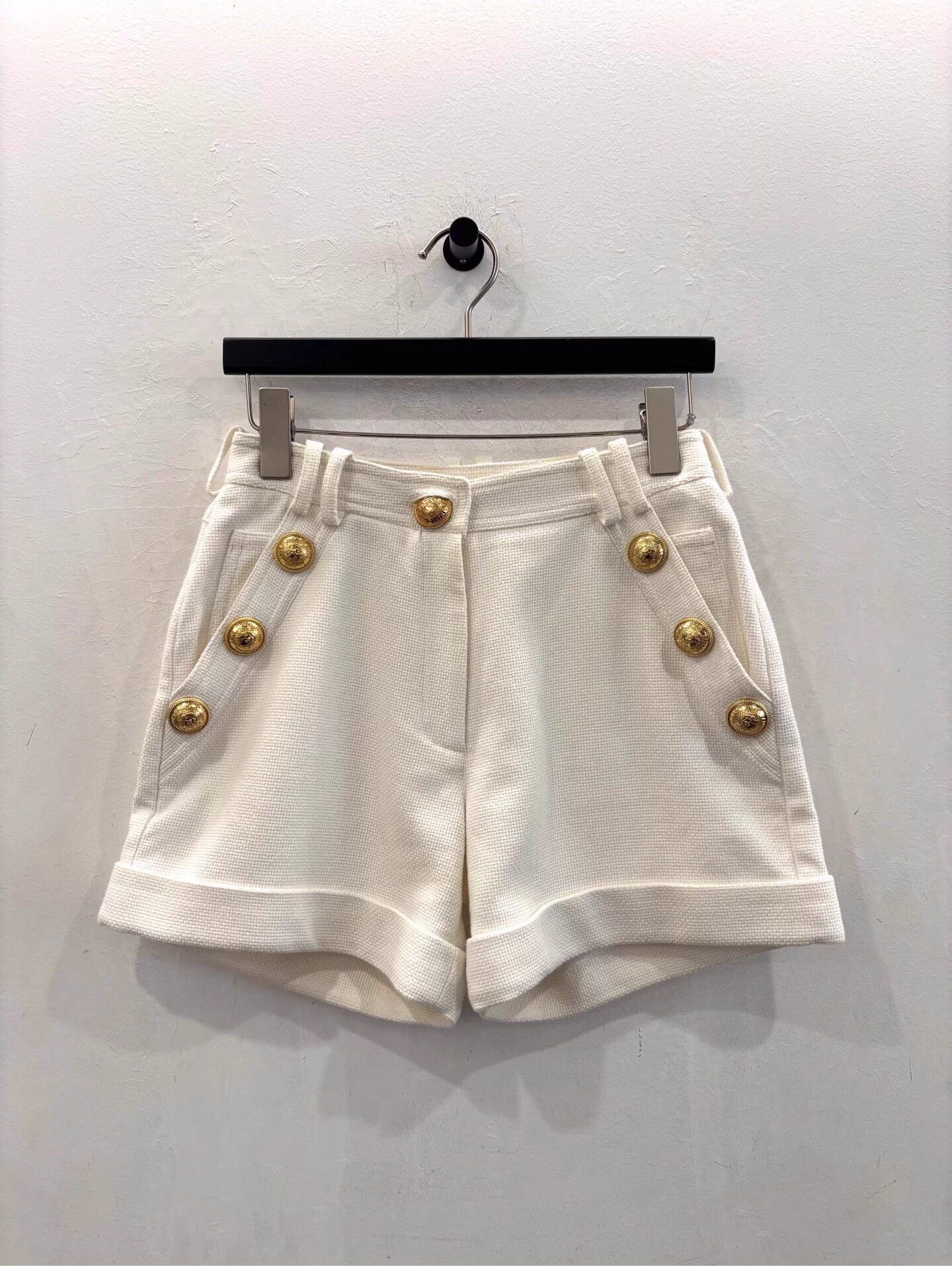 Balmain Balmain women's white gold button logo short 34 Size 25" / US 0 / IT 36 - 1 Thumbnail