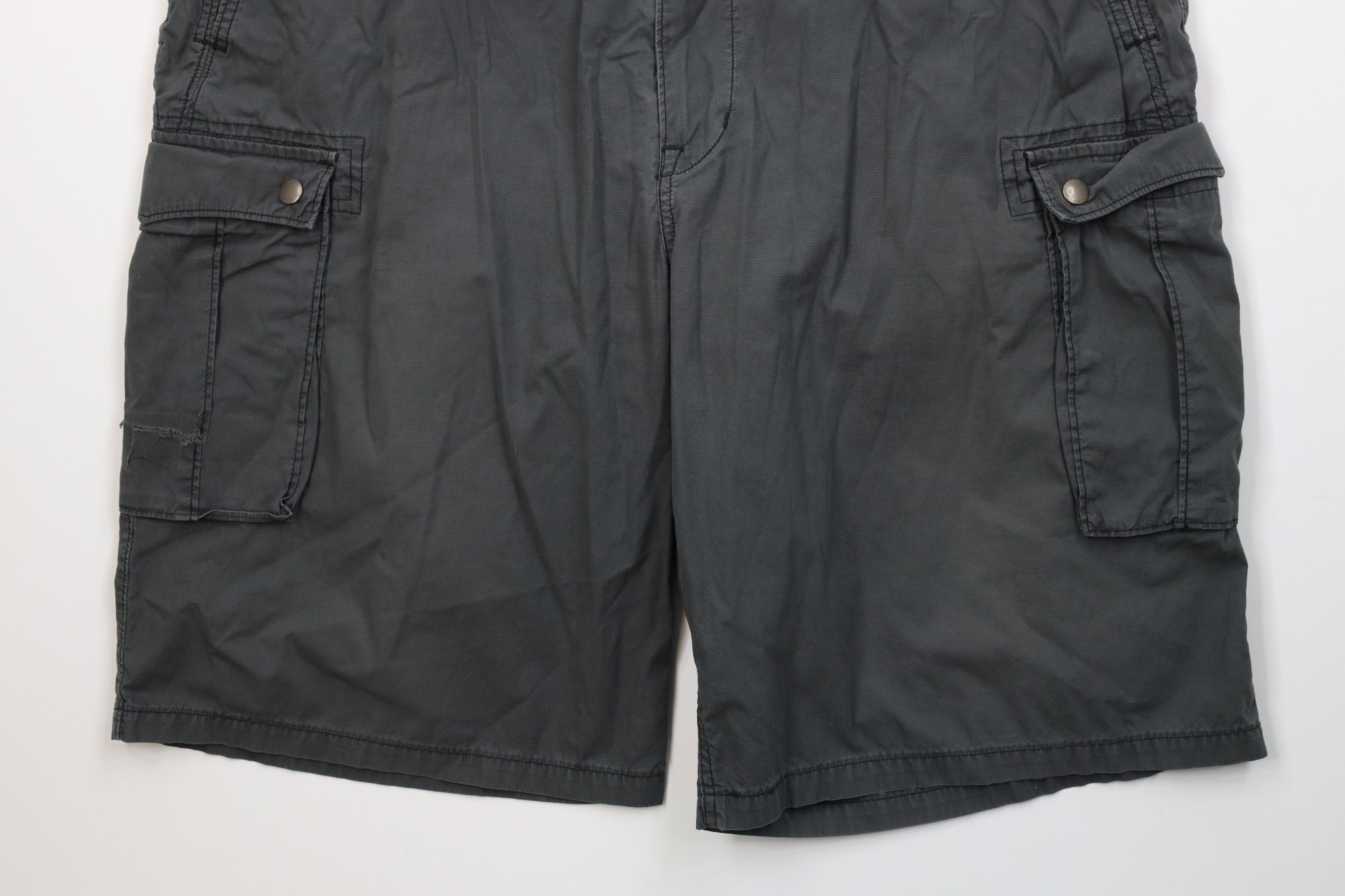 Levi's Vintage Y2K Levis Baggy Fit Cargo Shorts Gray Cotton Size US 40 / EU 56 - 4 Thumbnail