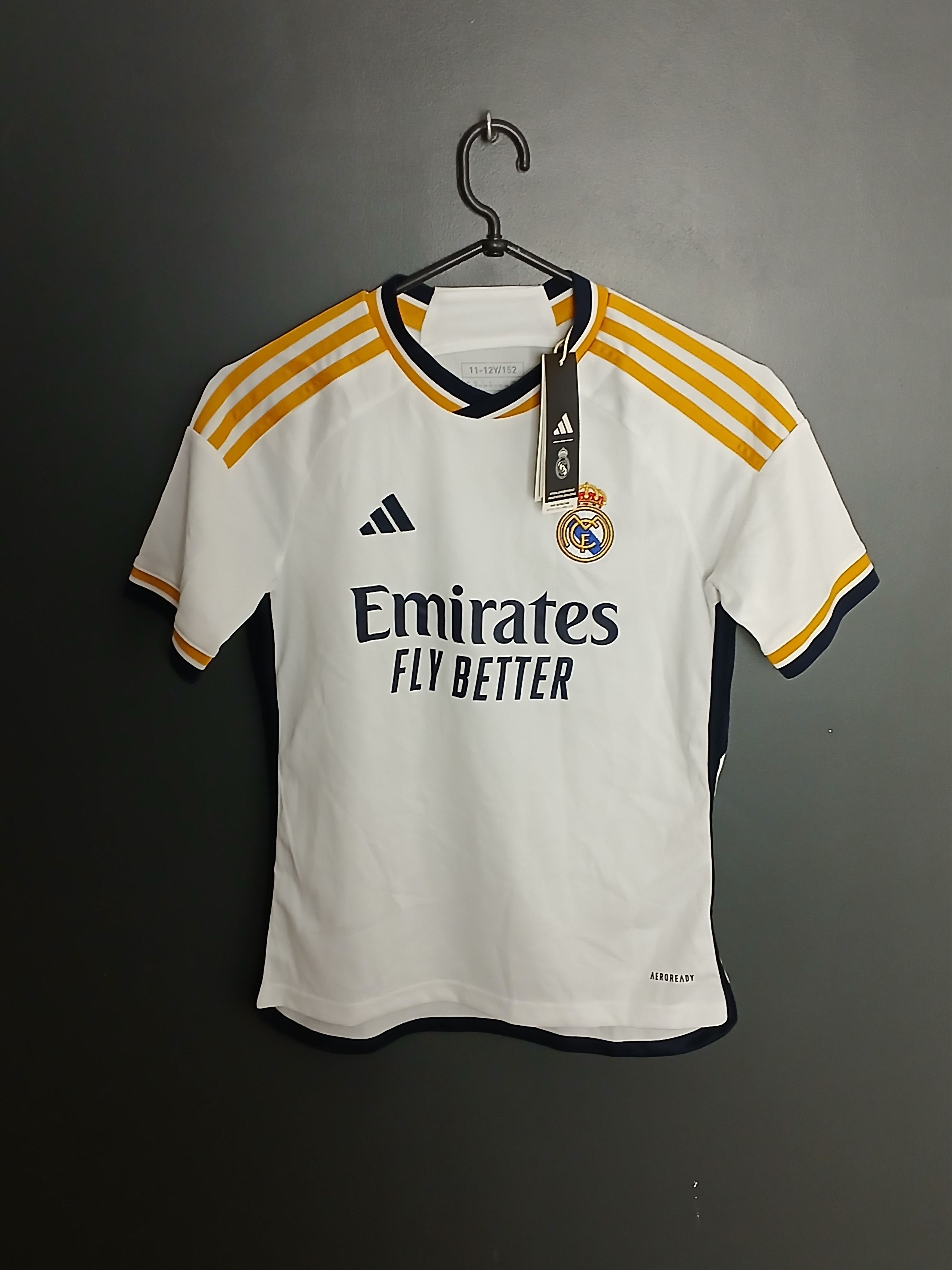 Adidas KIDS New Real Madrid 2023/2024 Home Football Jersey T-Shirt Size US S / EU 44-46 / 1 - 1 Thumbnail
