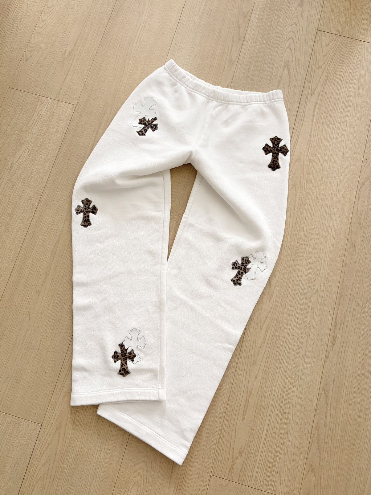 Chrome Hearts Chrome Hearts Cheetah And White Leather Patches Sweatpants Size US 30 / EU 46 - 3 Thumbnail