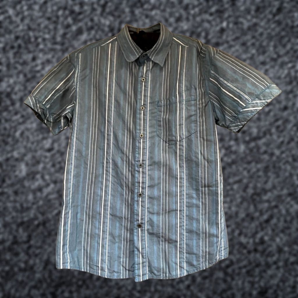 Vintage Kuhl Men's Suncel Striped Short Sleeve Button Up Outdoor Hiking Shirt Small Blue Size US S / EU 44-46 / 1 - 1 Thumbnail